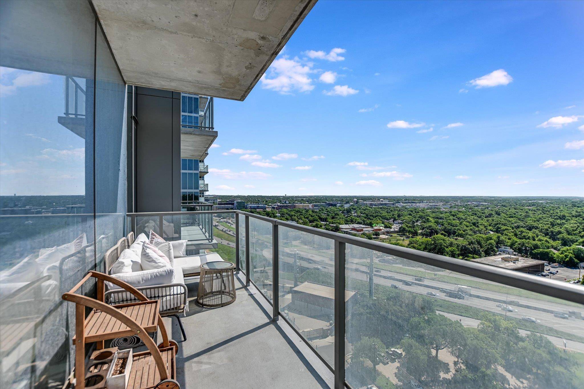 Austin, TX 78701,44 East Ave #1909