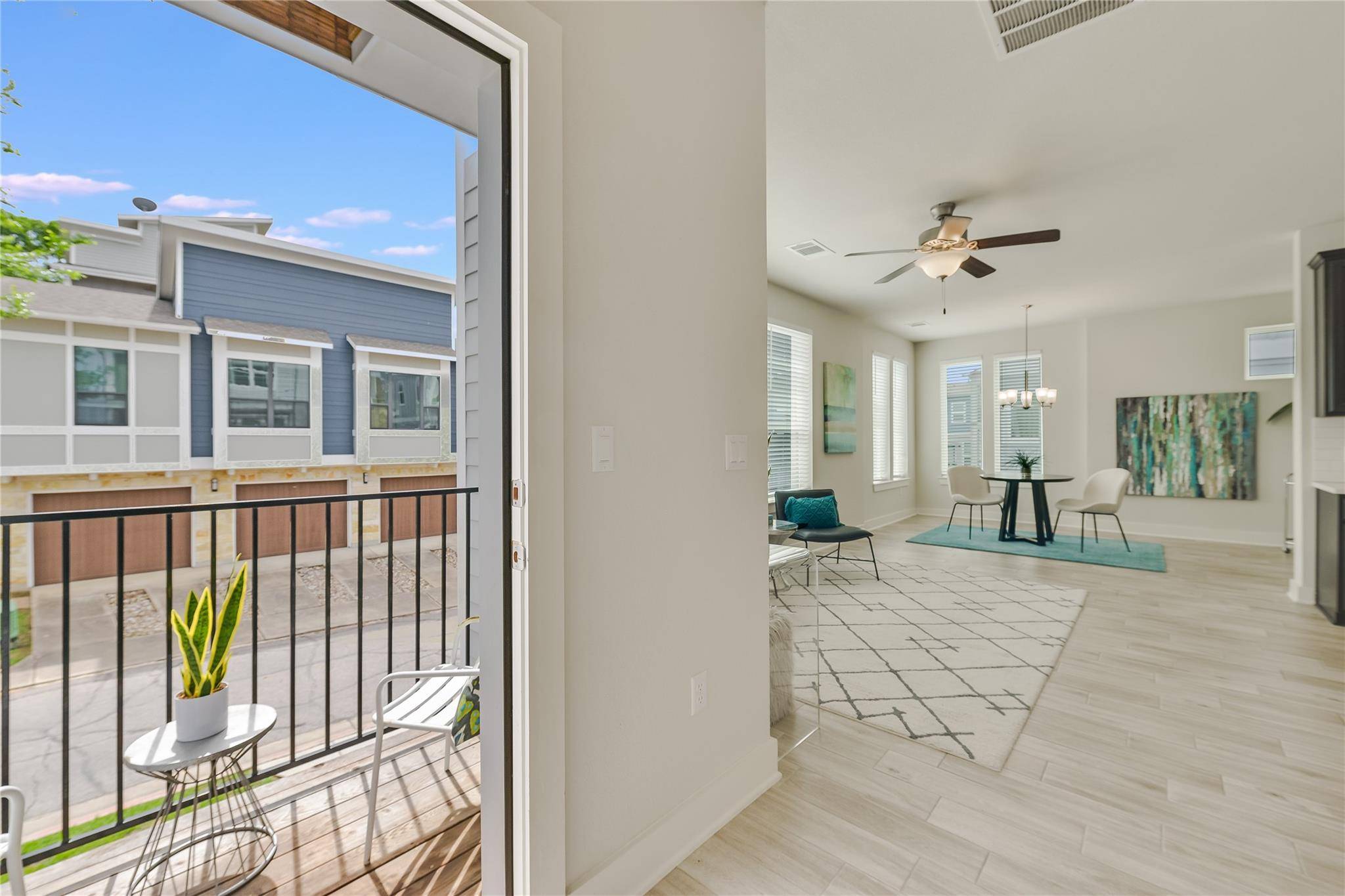 Austin, TX 78741,1916 Warely LN