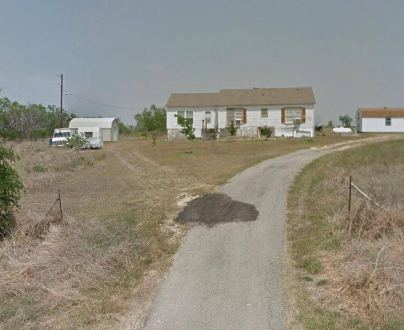 Niederwald, TX 78640,415 Holz RD