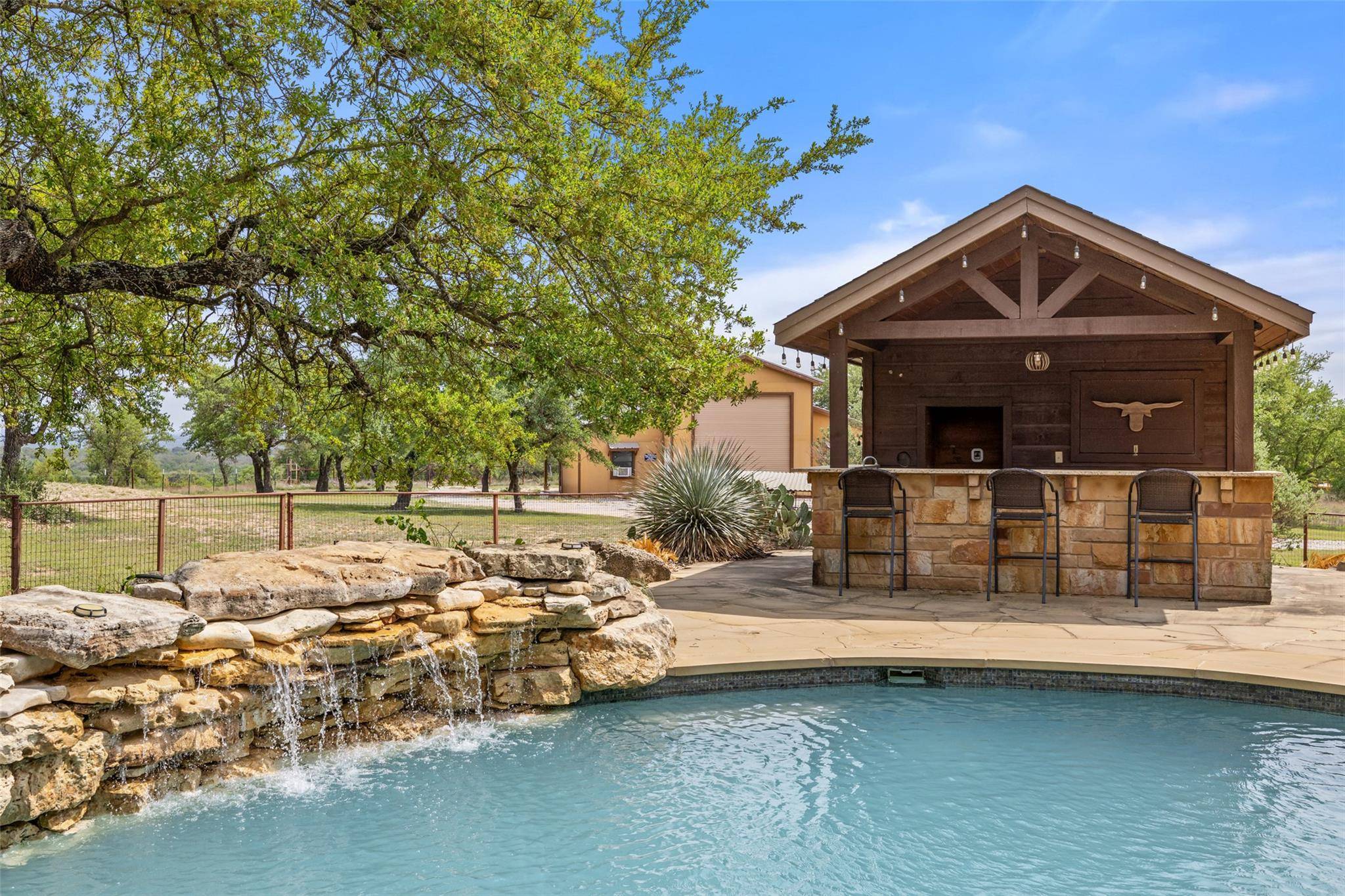 Round Mountain, TX 78663,101 Crooked Oak LN