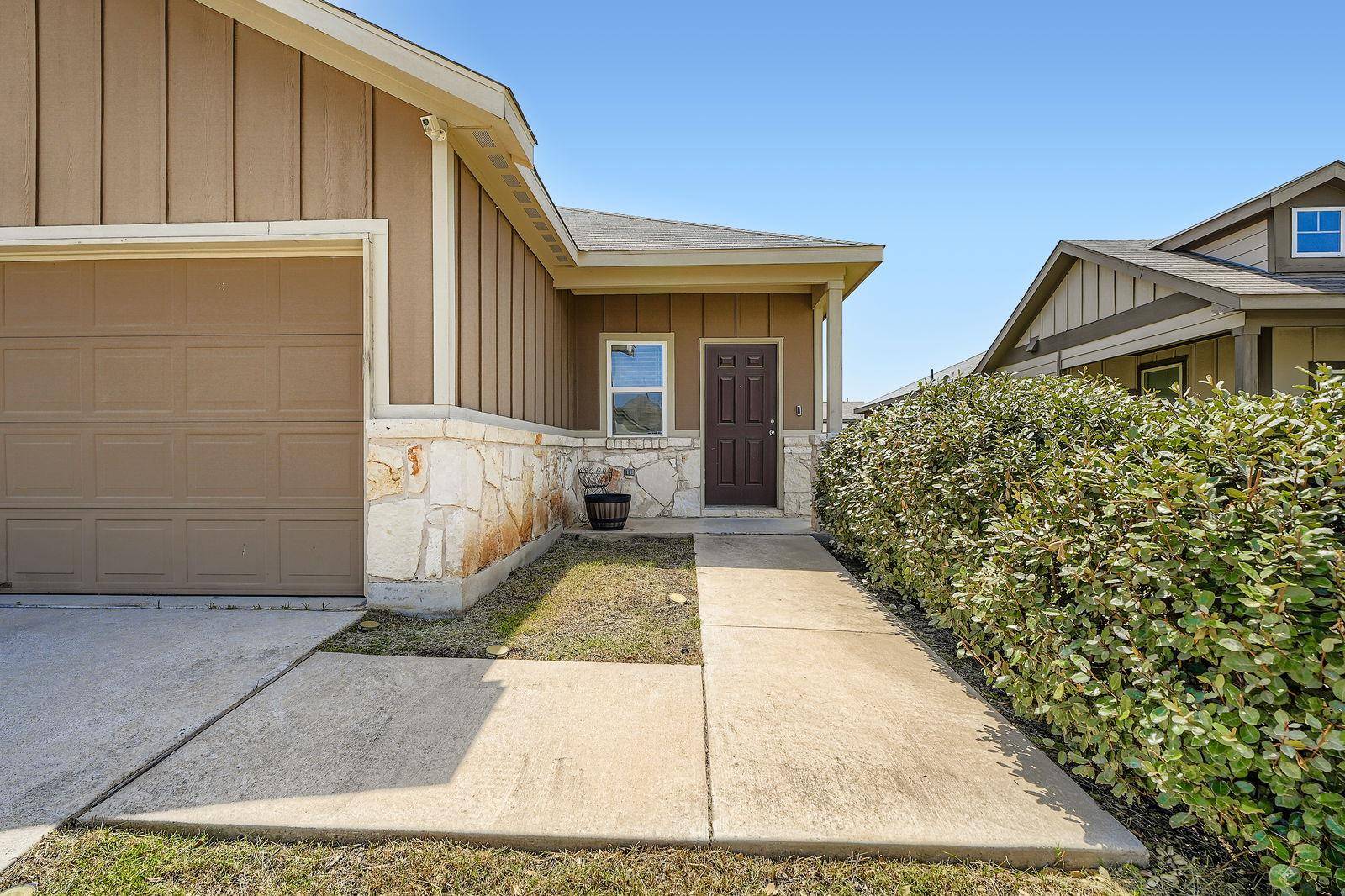 Buda, TX 78610,175 Eves Necklace DR