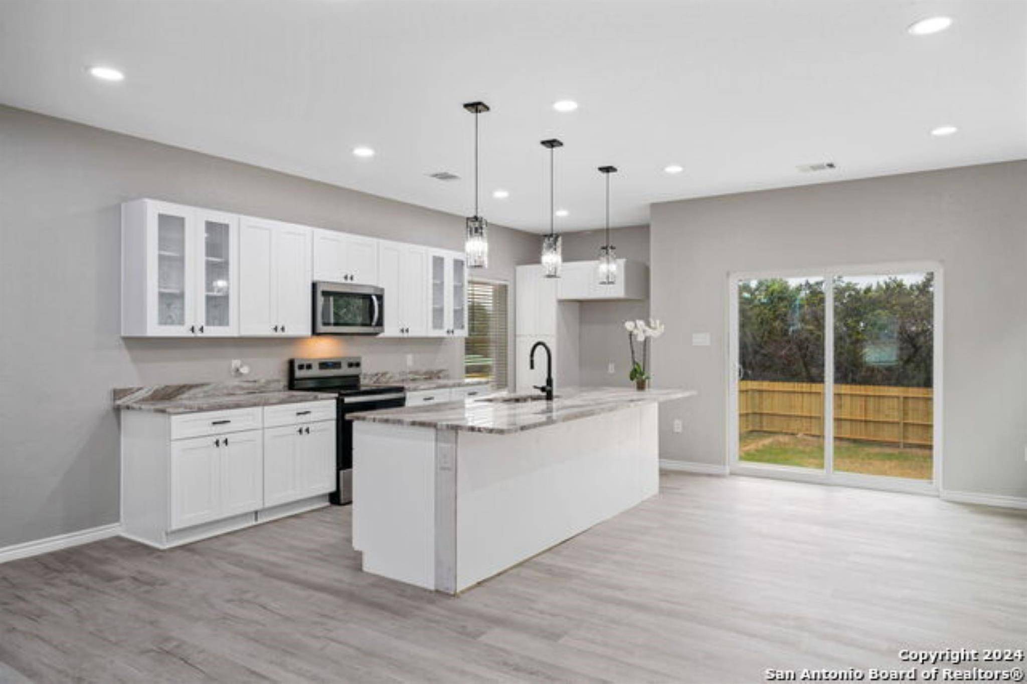 Cibolo, TX 78108,209 Filmore FLS