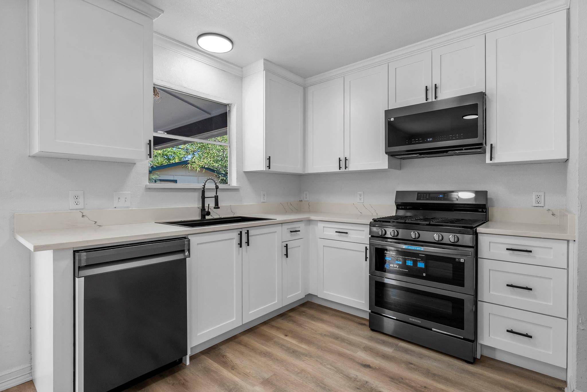 Round Rock, TX 78664,1420 Thibodeaux DR