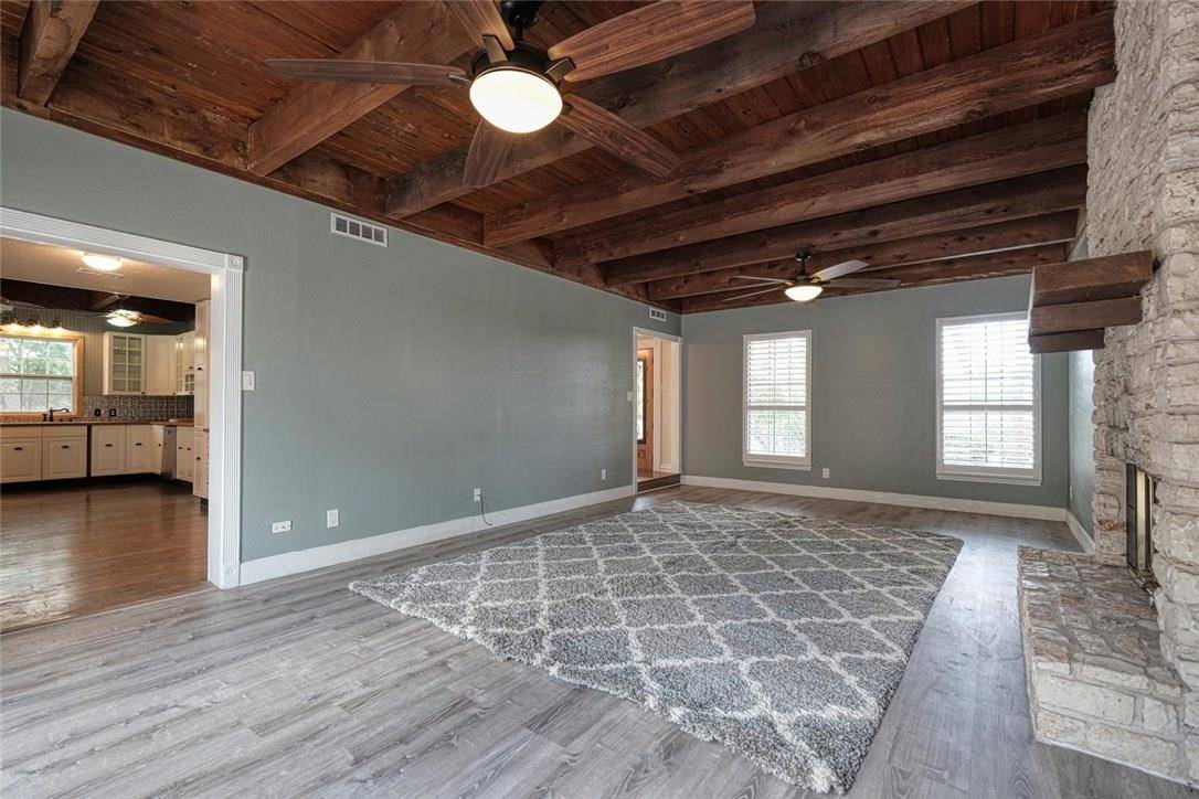 Round Rock, TX 78681,2105 Vivian DR