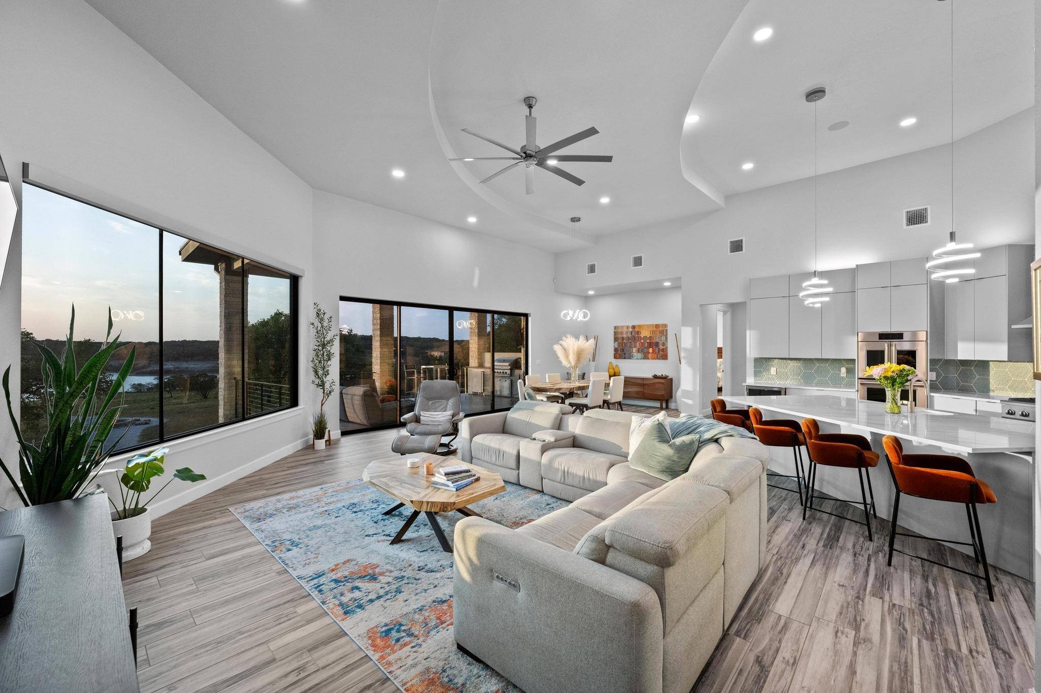 Lago Vista, TX 78645,2912 Patriot DR