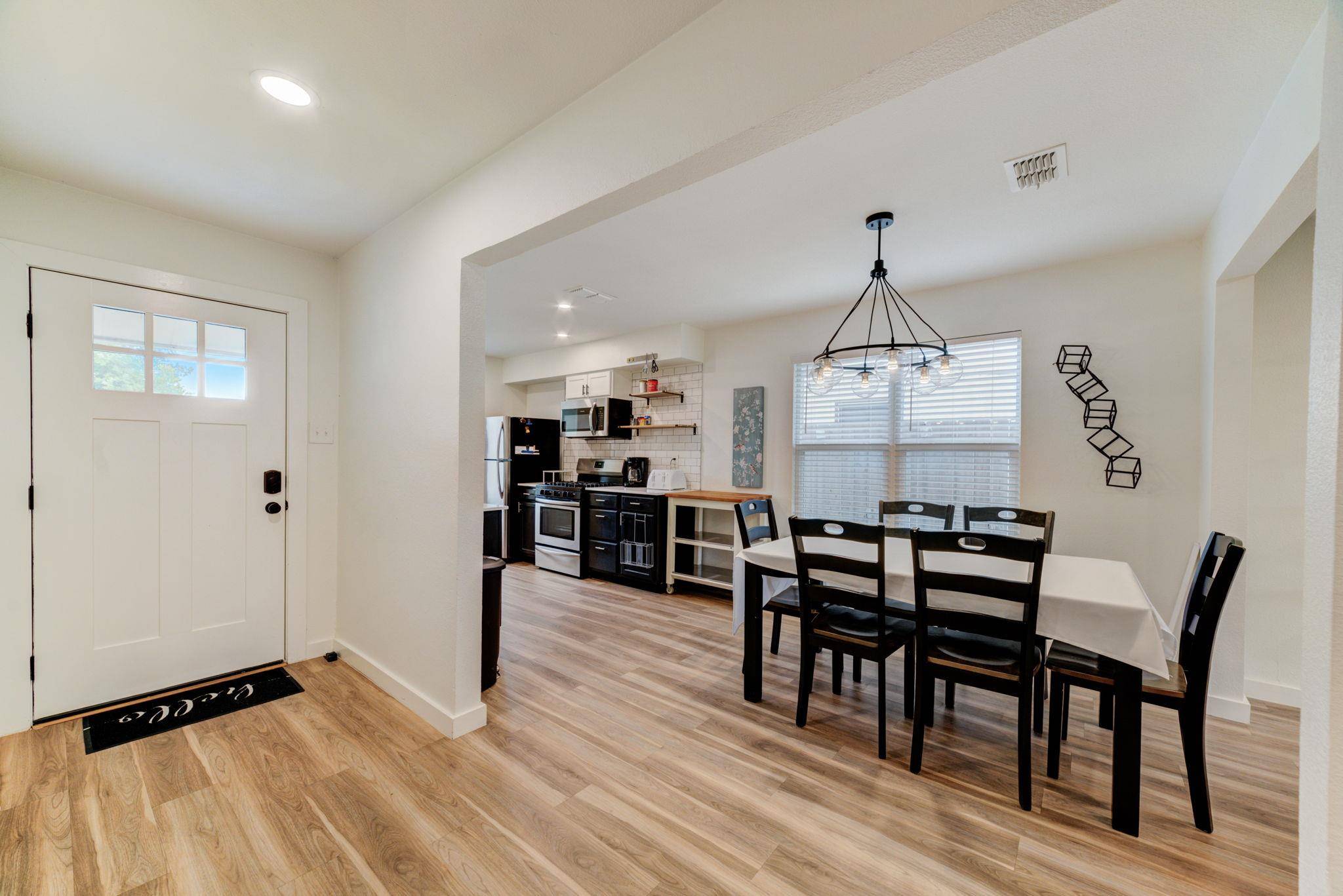 Austin, TX 78744,4405 Button Bend CIR