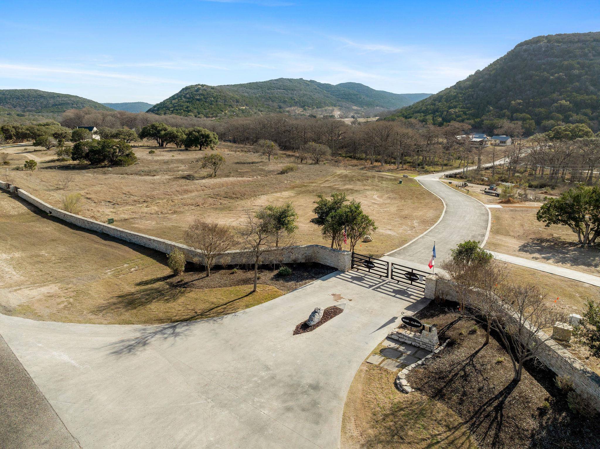 Leakey, TX 78873,6098 N. US Hwy 83