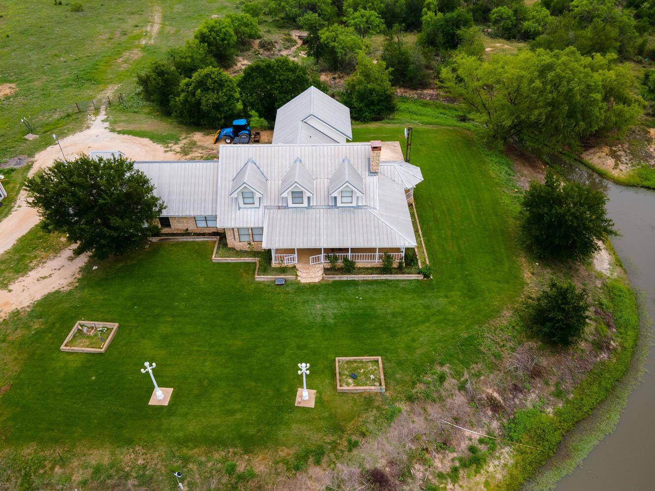 Marble Falls, TX 78654,414 Windsong ST