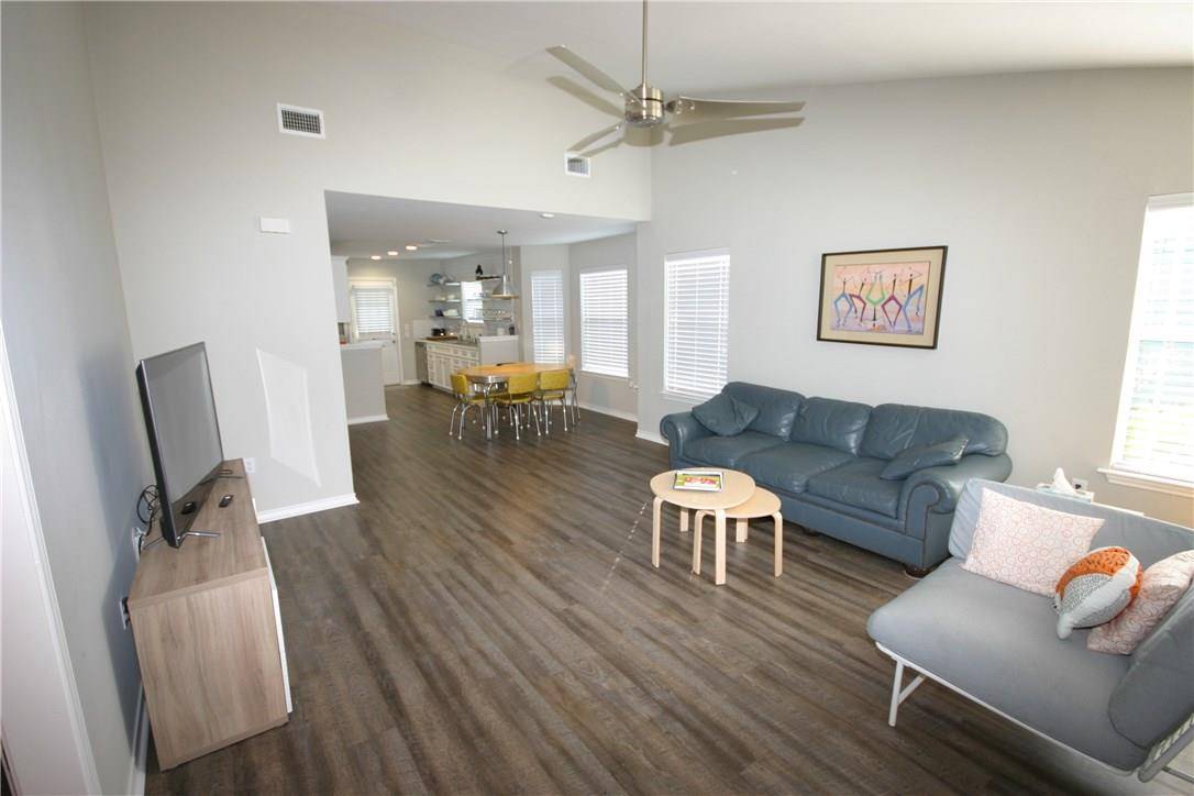 Austin, TX 78741,6107 Langham ST
