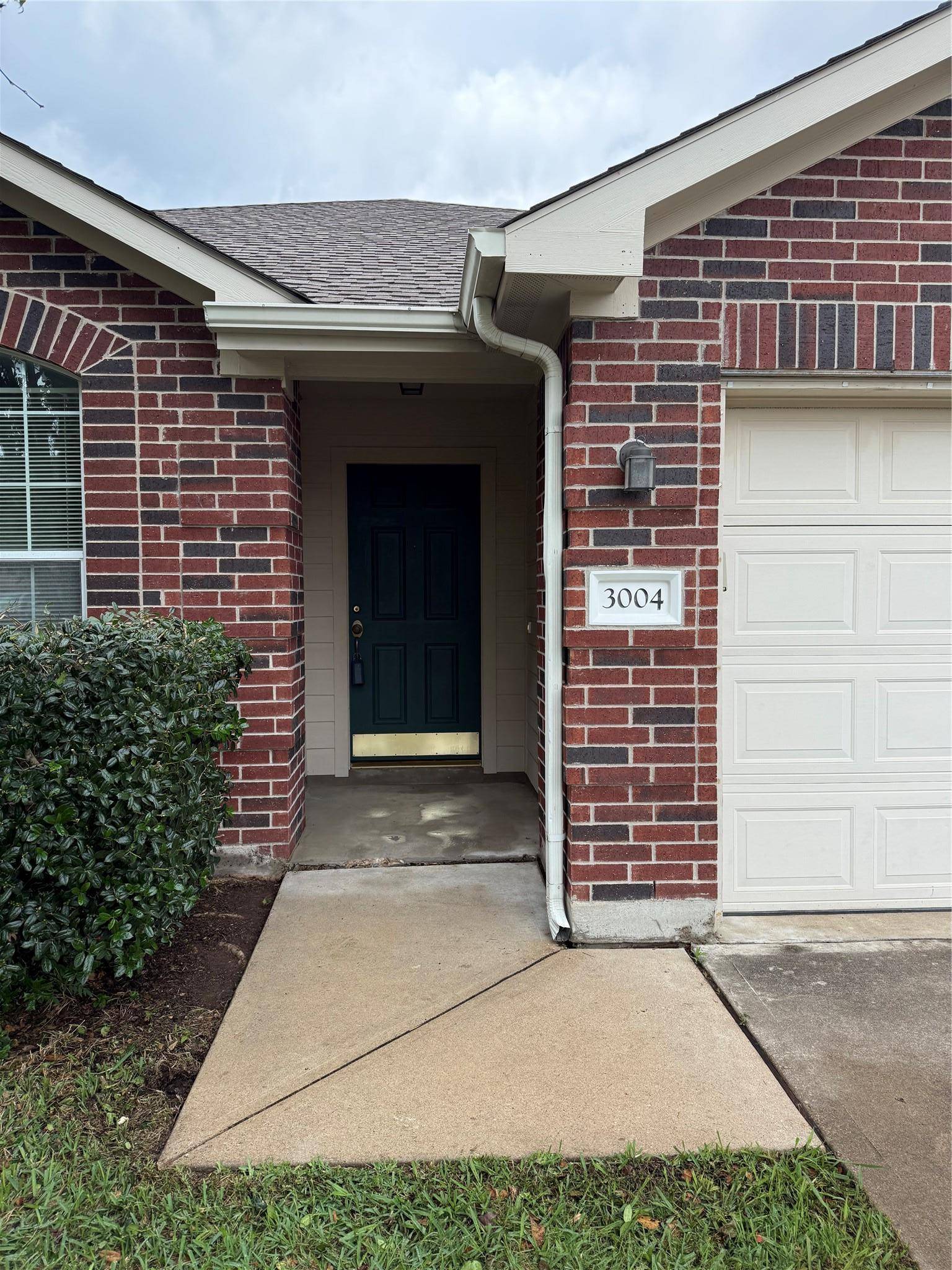 Hutto, TX 78634,3004 Hanstrom CT