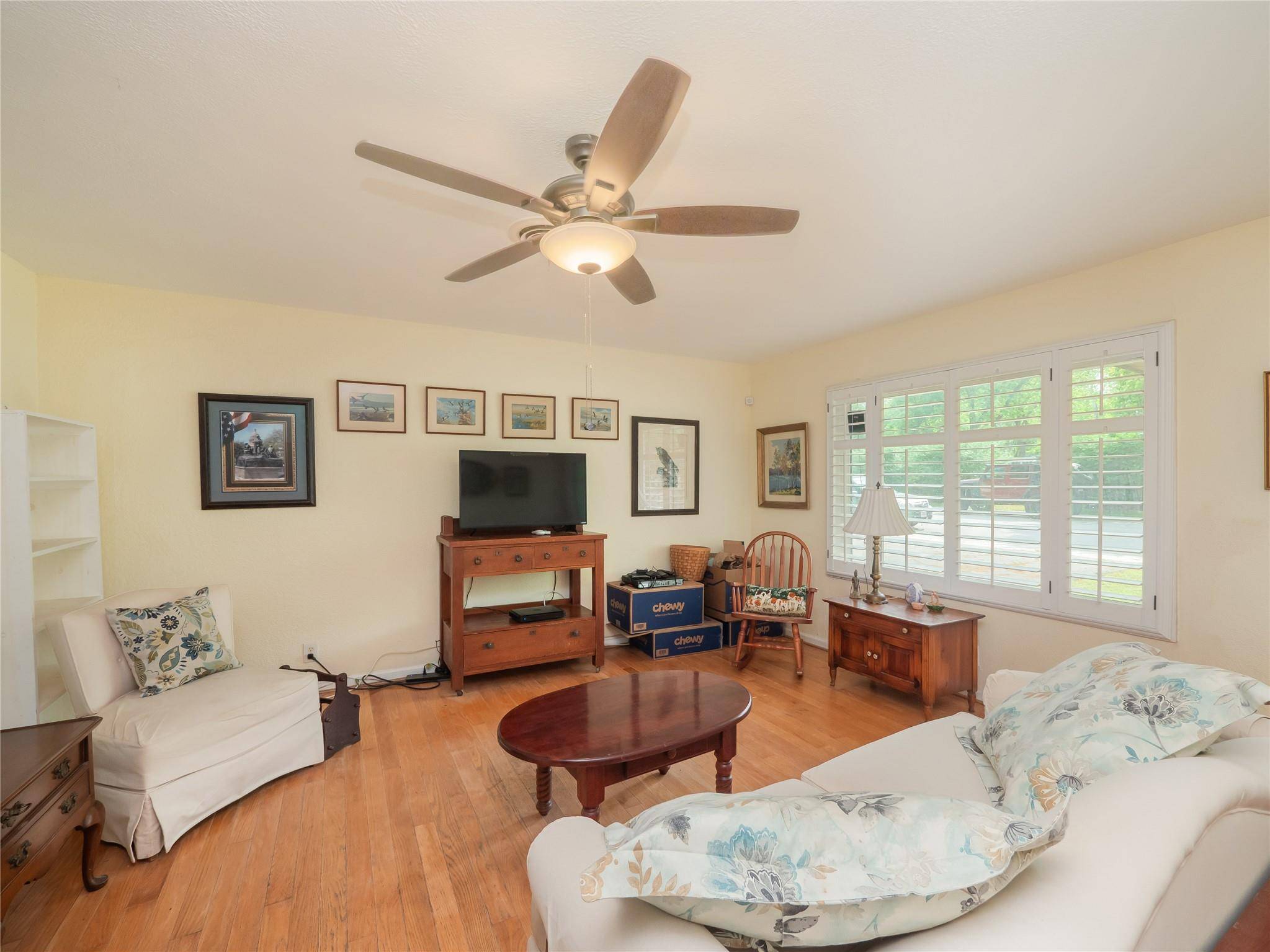 Burnet, TX 78611,700 Lewis DR