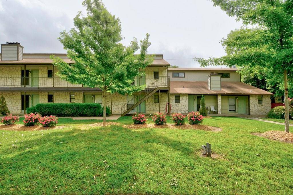 Austin, TX 78745,4307 S 1st ST #103