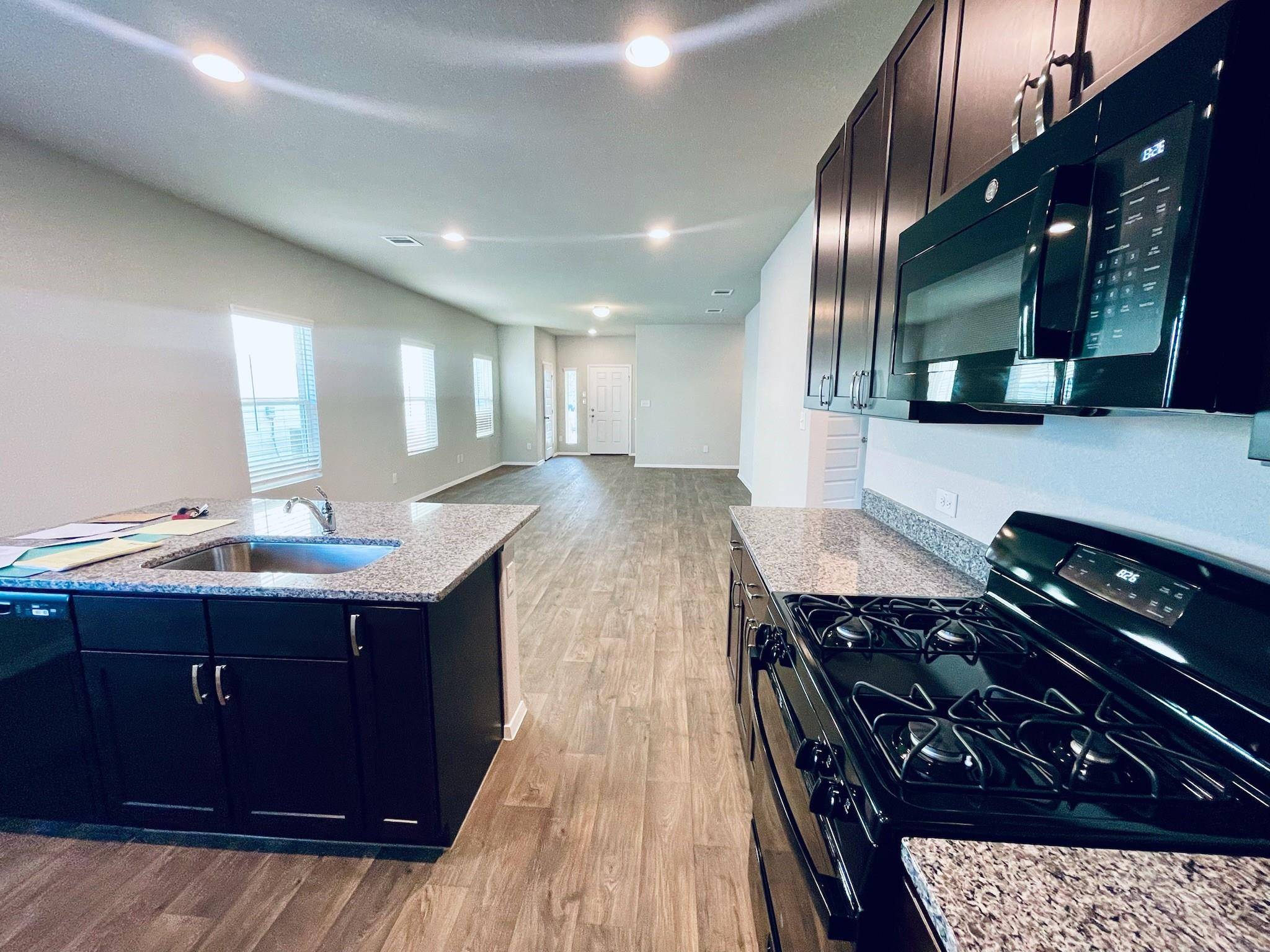 Elgin, TX 78621,117 Huckleberry LN