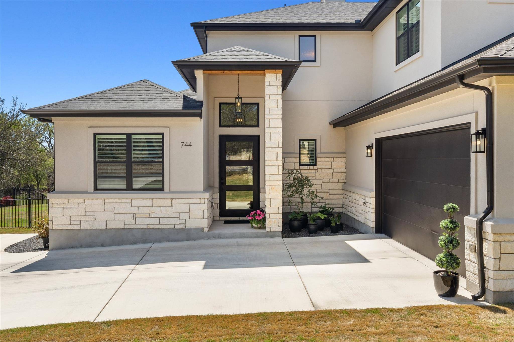 Liberty Hill, TX 78642,744 Buffalo TRL