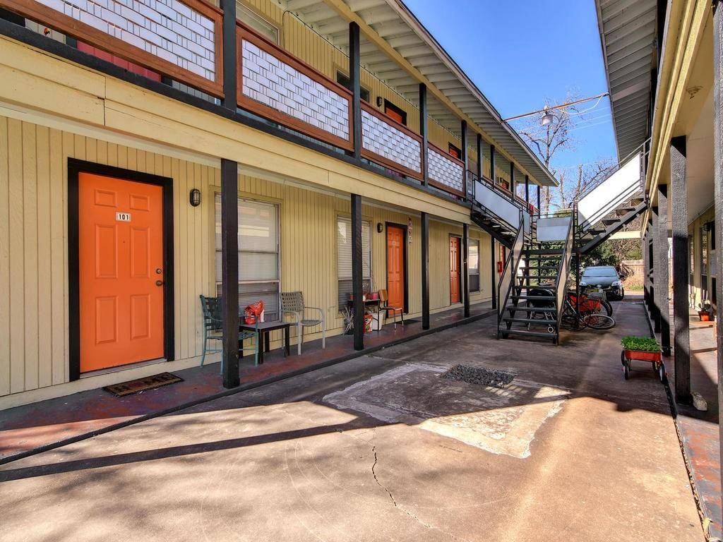 Austin, TX 78751,5012 Duval ST #204