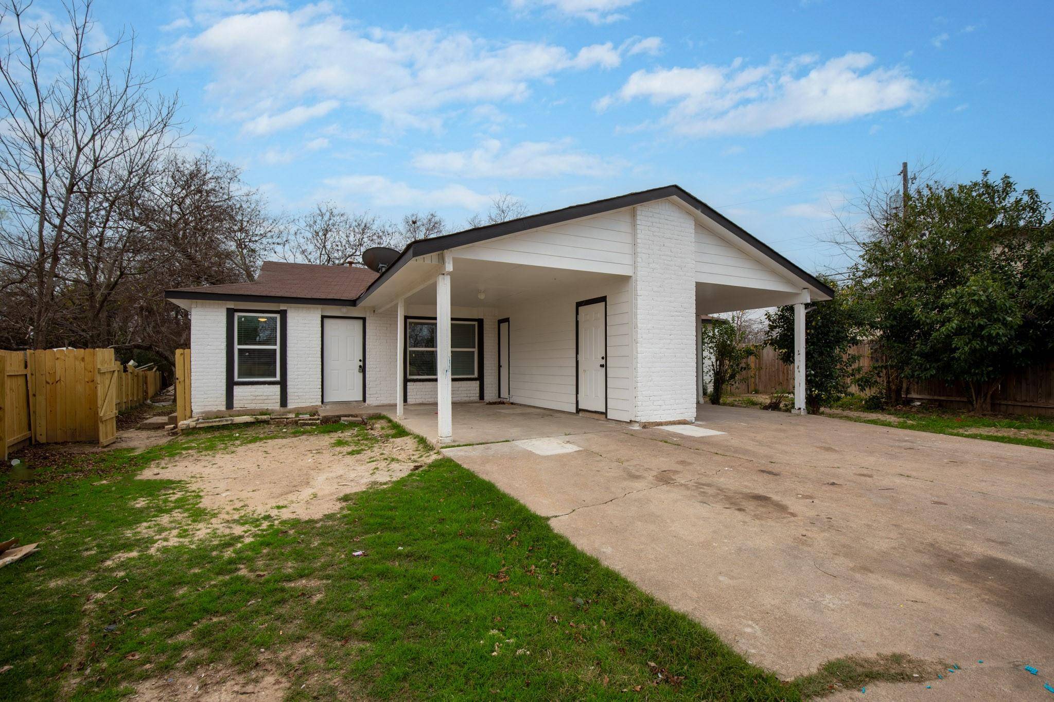 Austin, TX 78752,1317 MCKIE CV