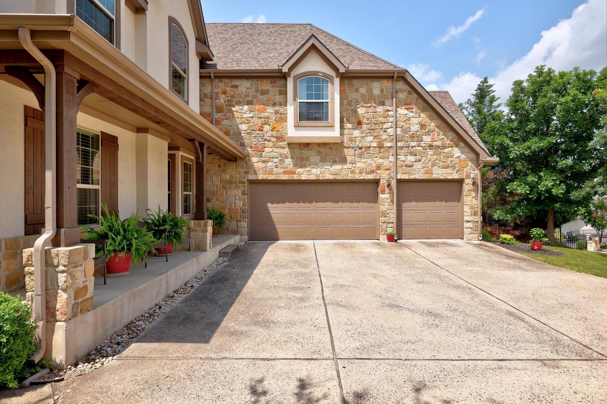 Austin, TX 78738,106 Tonkawa TRL W