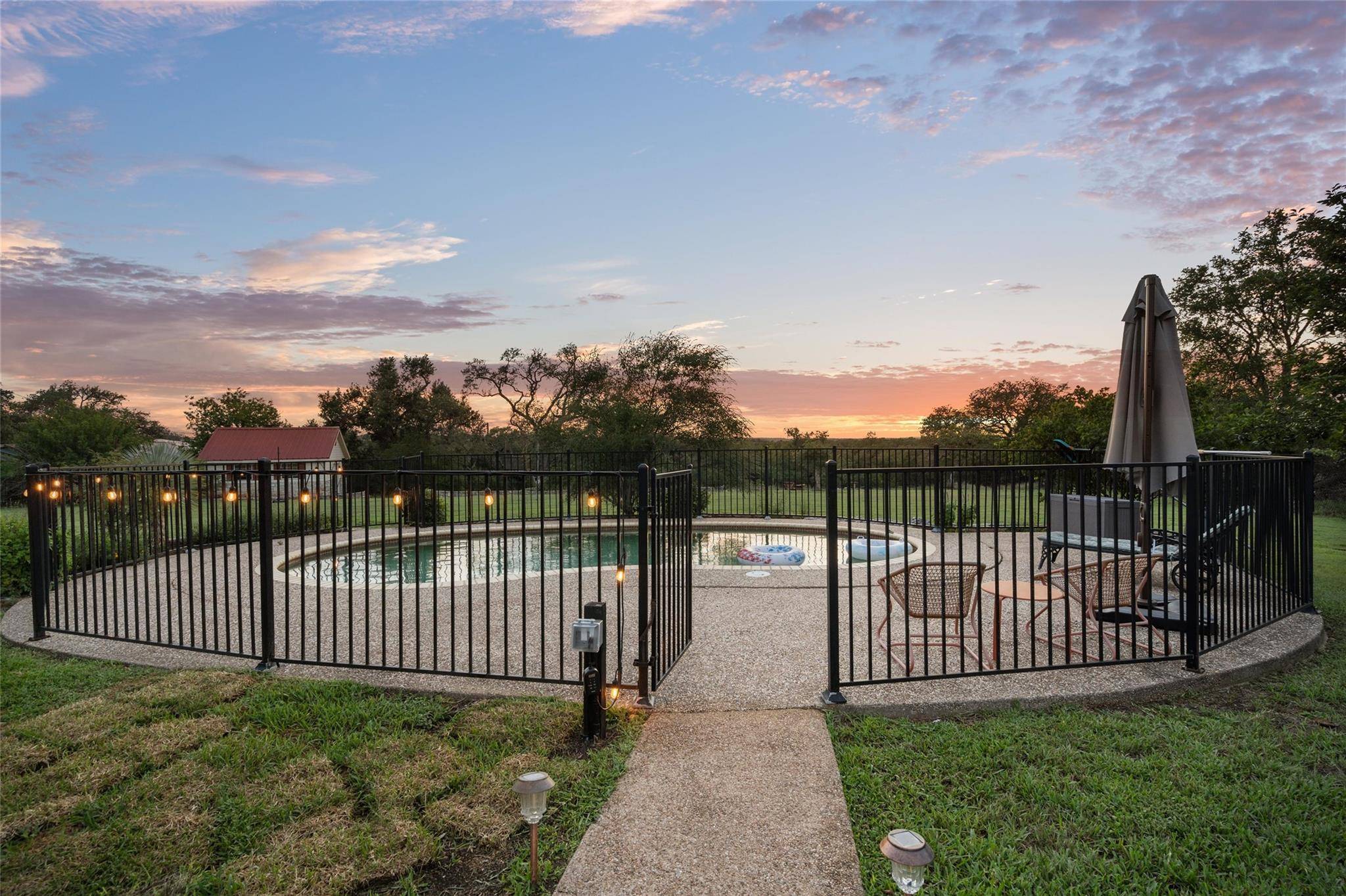 Dripping Springs, TX 78620,626 Canyon Rim DR