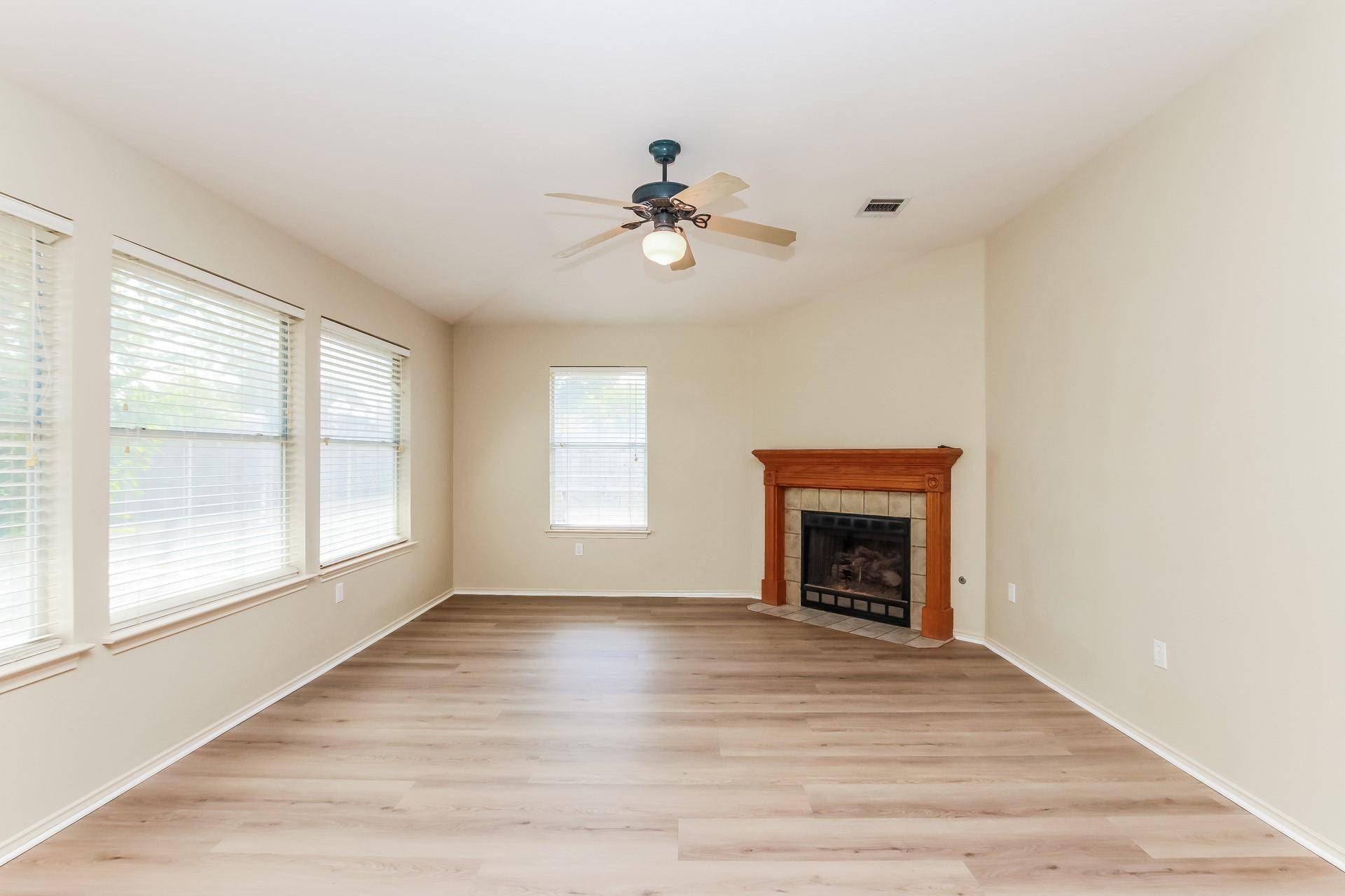 Round Rock, TX 78665,1107 Rolling Ridge DR