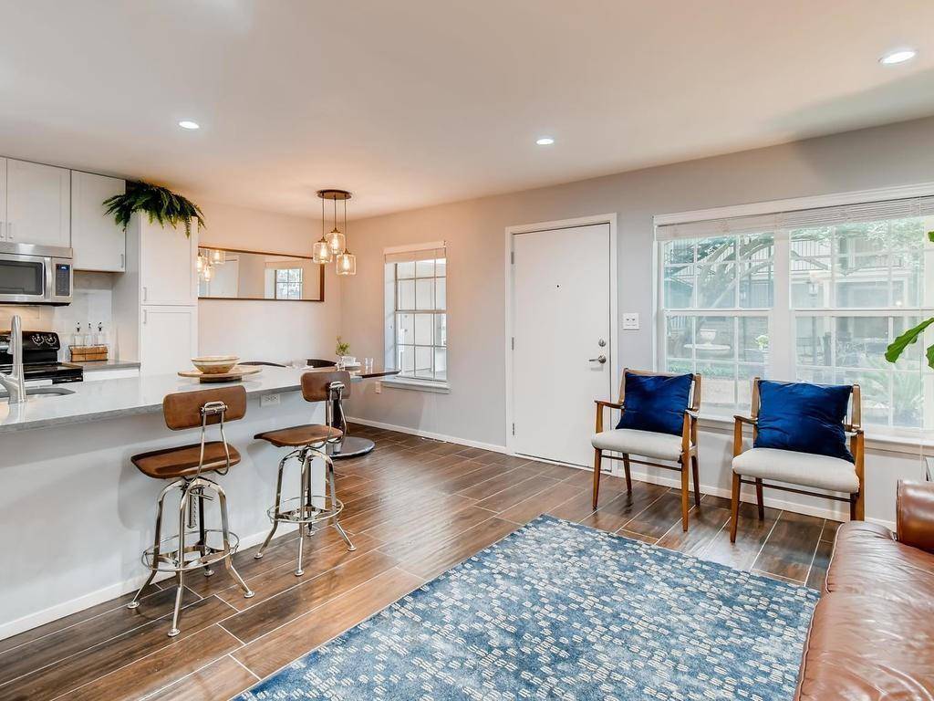 Austin, TX 78705,910 Duncan LN #16