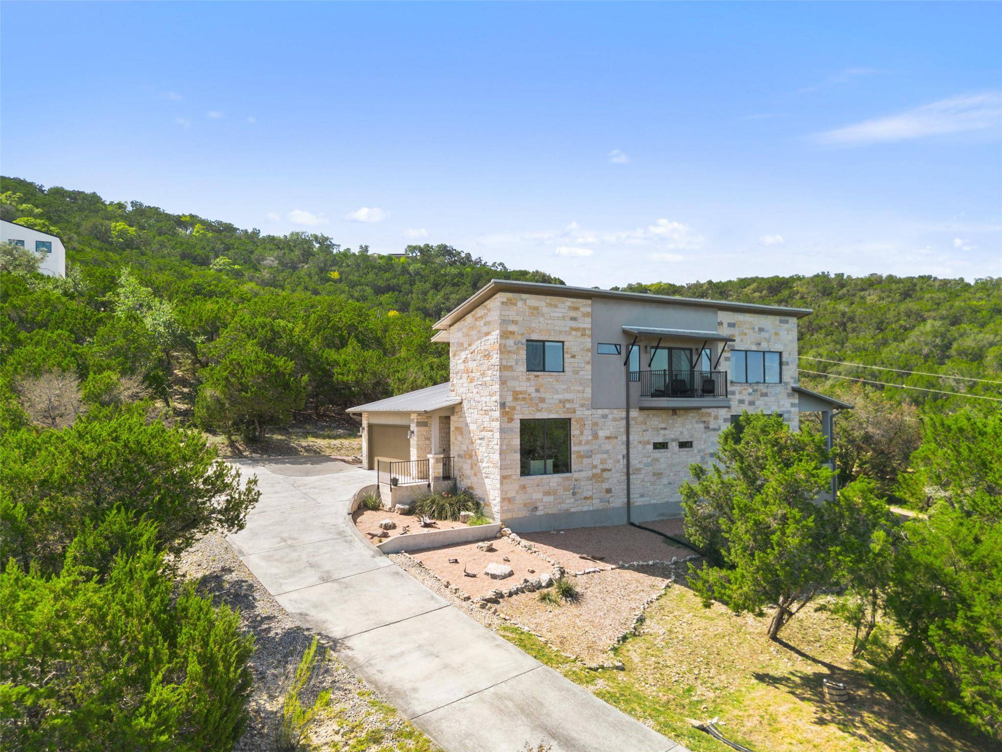 Jonestown, TX 78645,17644 W Reed Parks RD