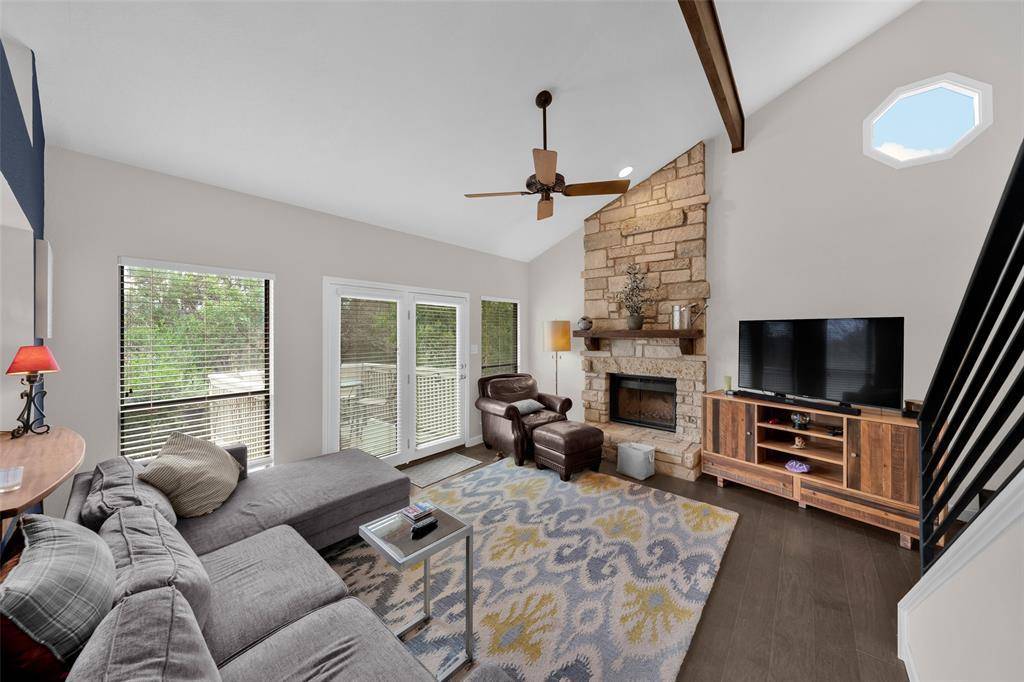 Austin, TX 78735,4404 Travis Country CIR #E4
