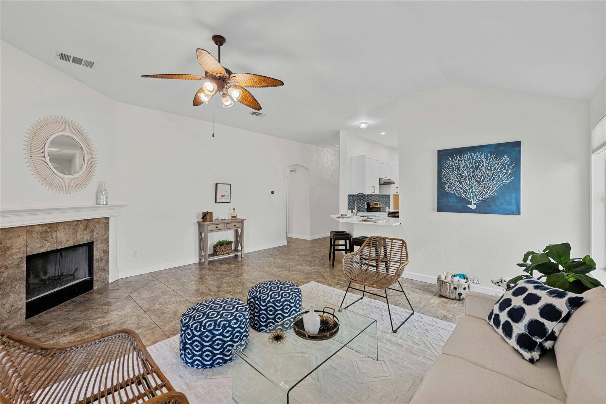 Austin, TX 78744,9203 Grant Forest DR