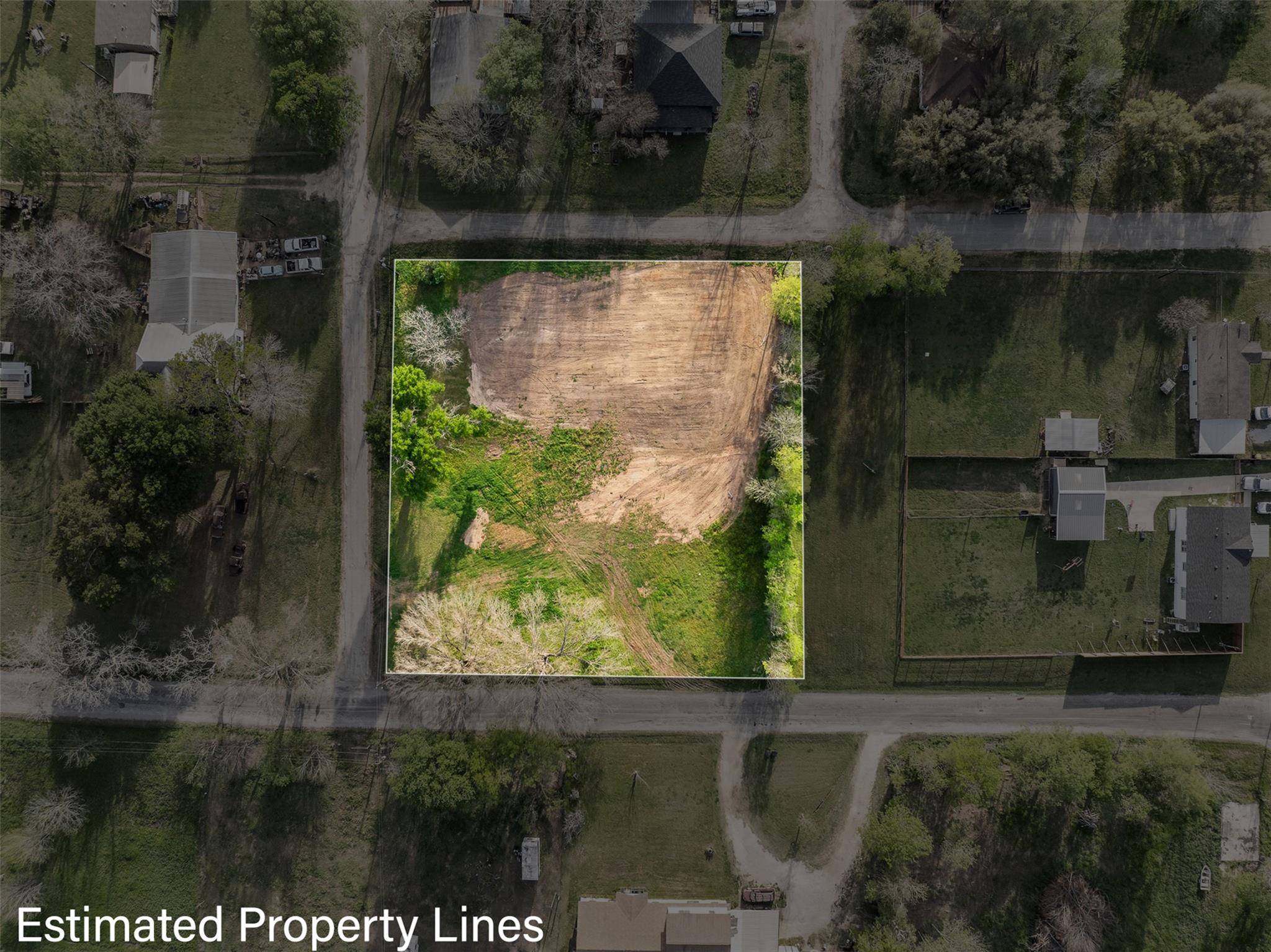 Lexington, TX 78947,320 Douglas ST #2