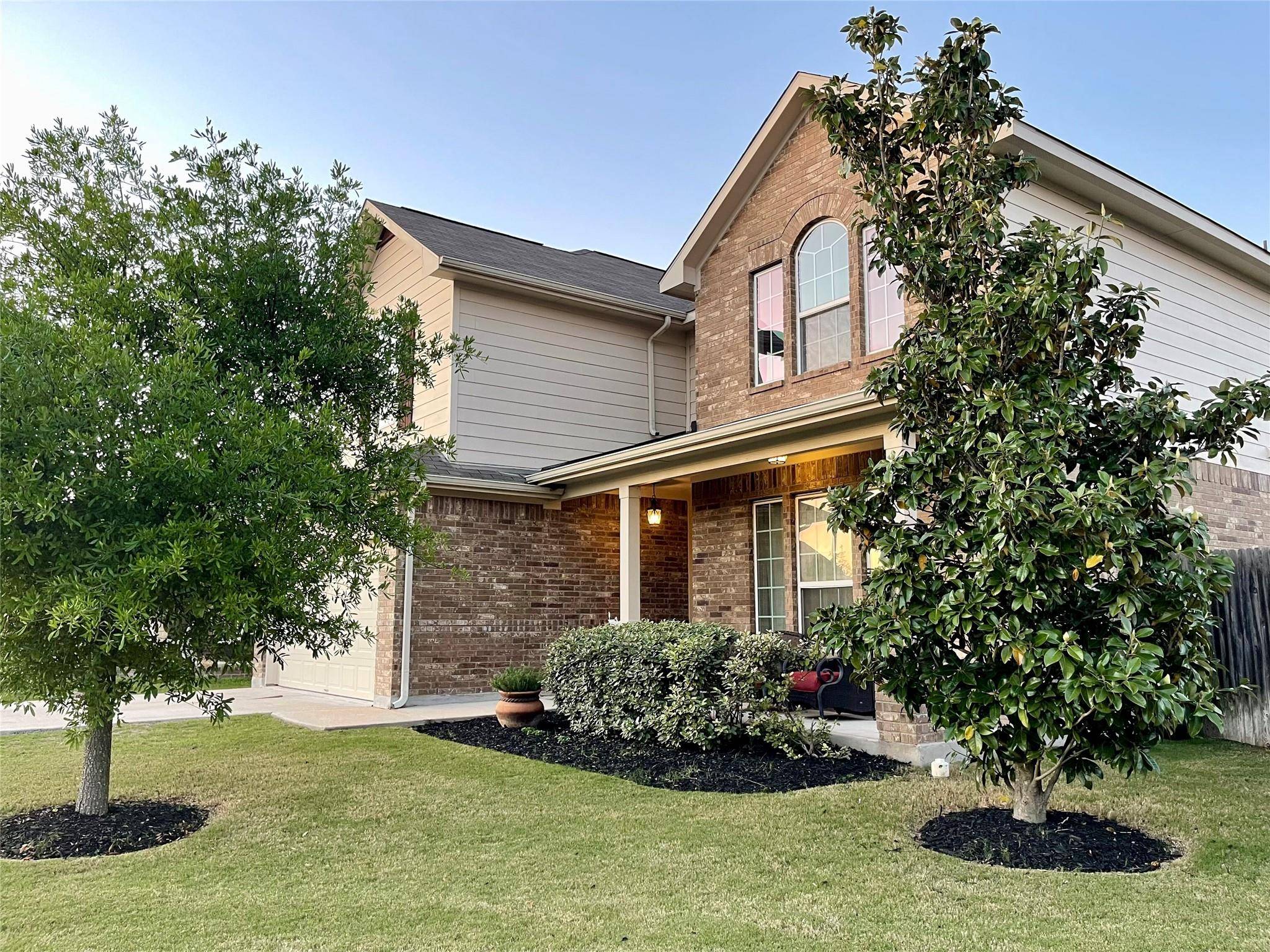Hutto, TX 78634,1010 Papaya CV