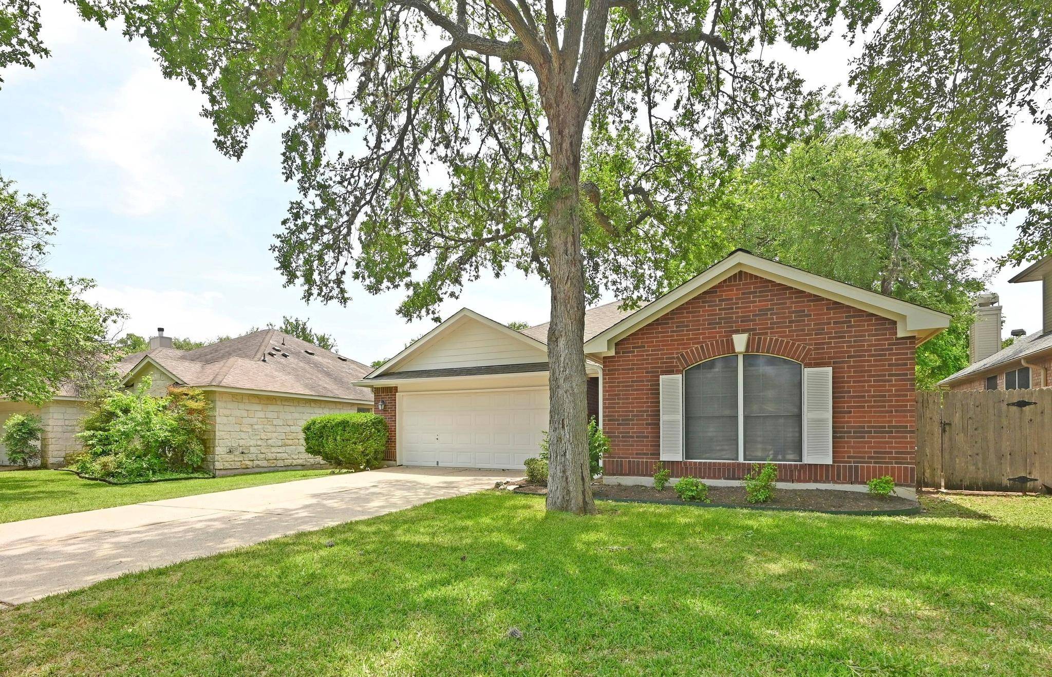 Austin, TX 78749,6015 Bel Fay LN