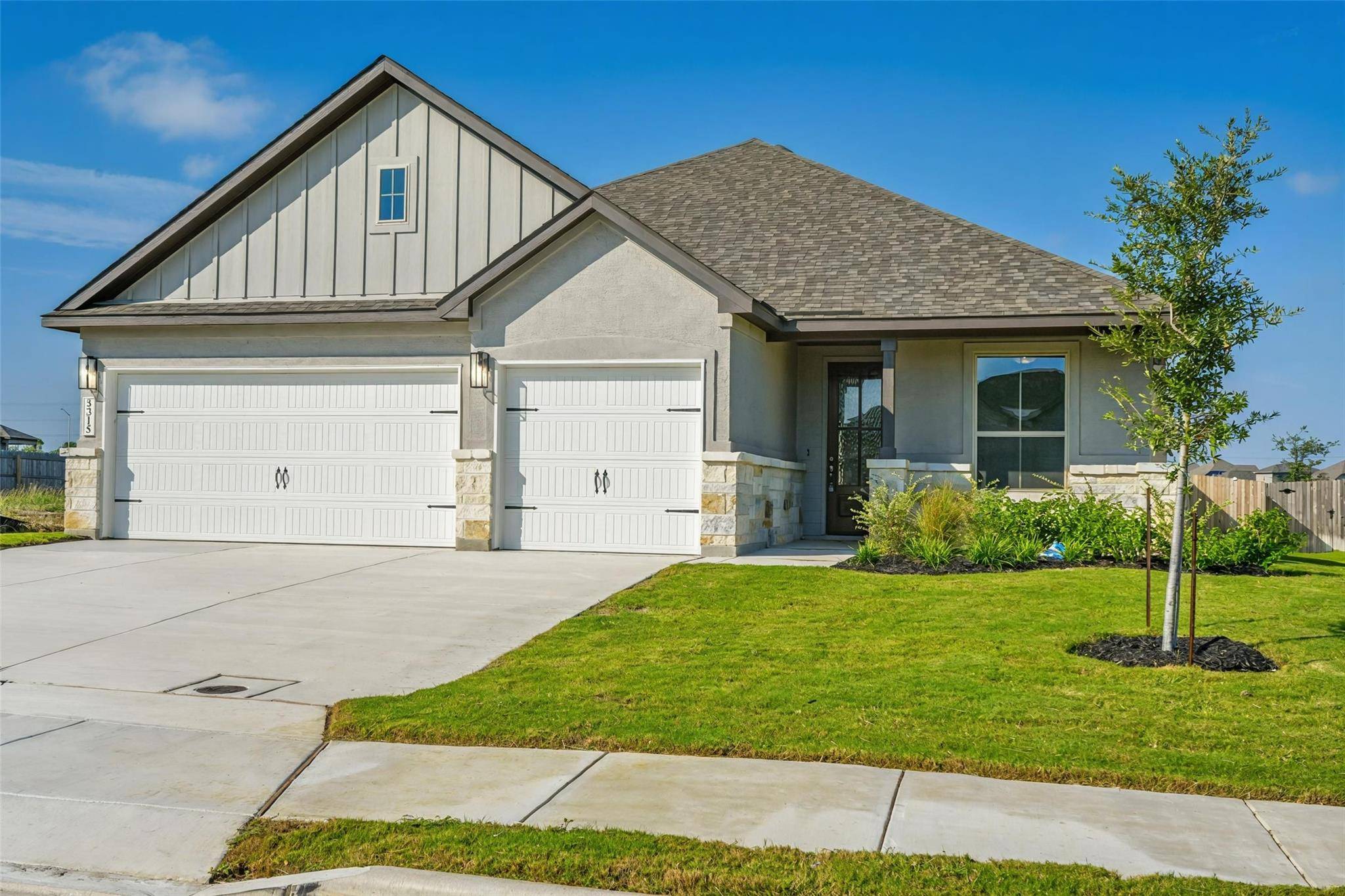 Schertz, TX 78124,5315 Park Overlook