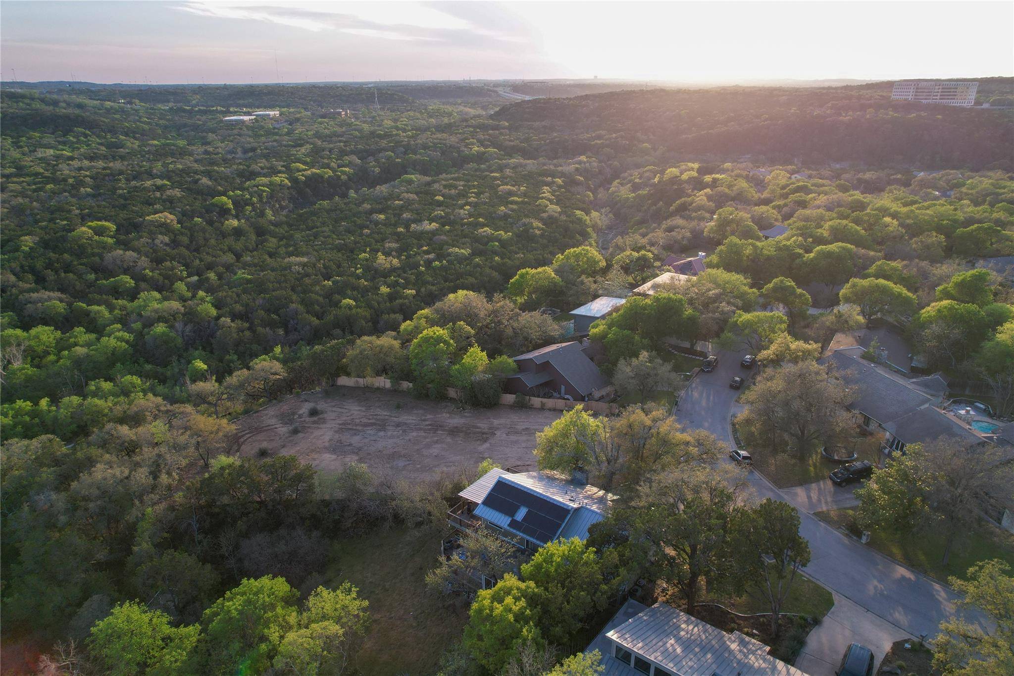Austin, TX 78704,2718 Tether TRL