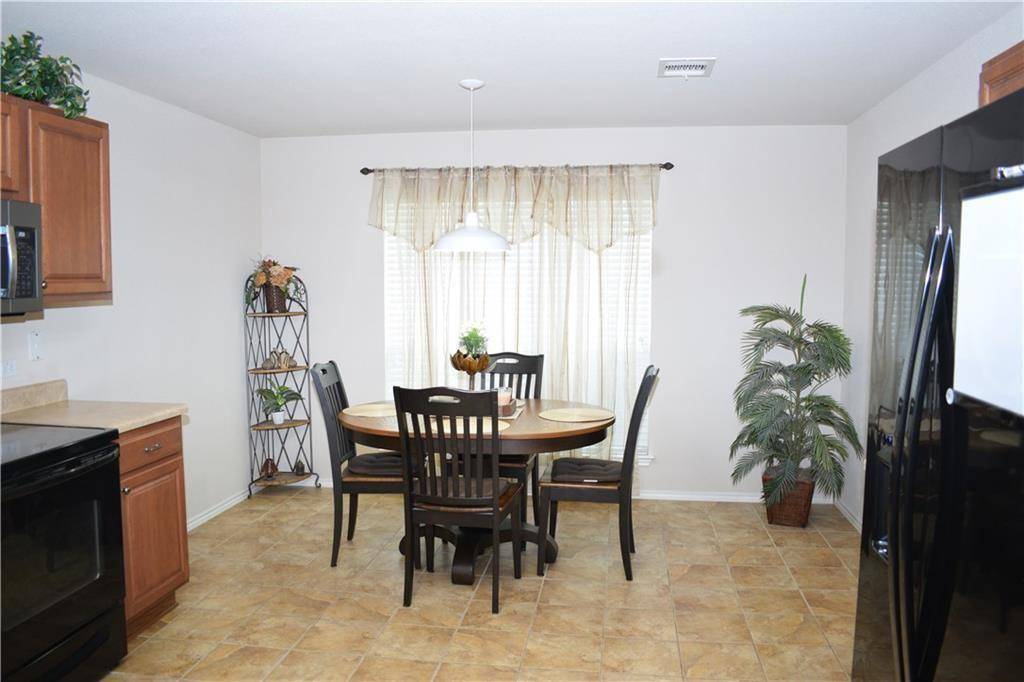 Hutto, TX 78634,320 Altamont ST