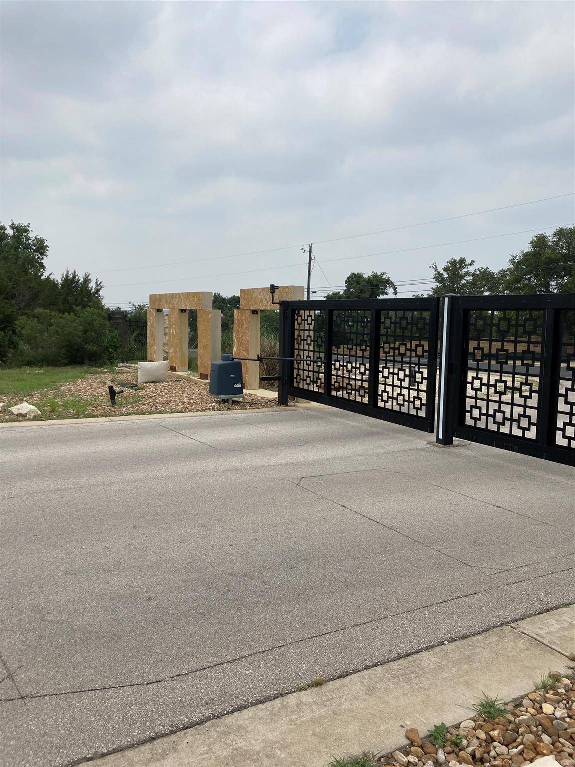 Georgetown, TX 78633,100 Highland Spring LN
