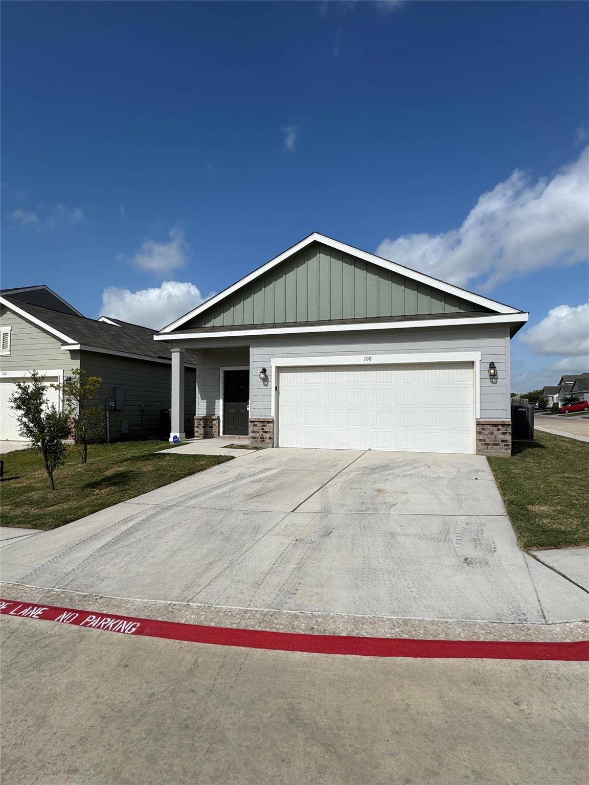 Jarrell, TX 76537,100 Helios DR