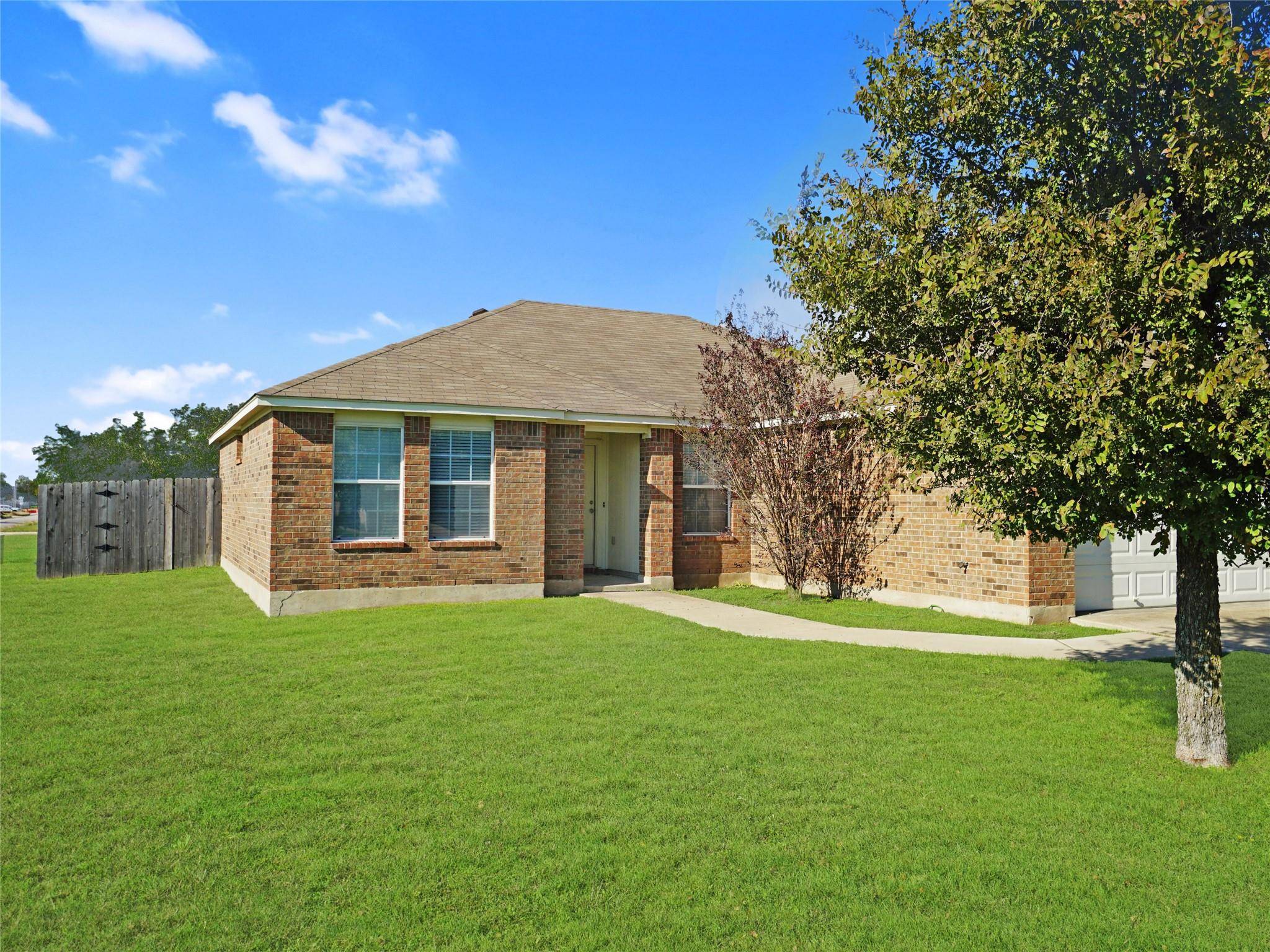 Taylor, TX 76574,2801 Don Hill LN