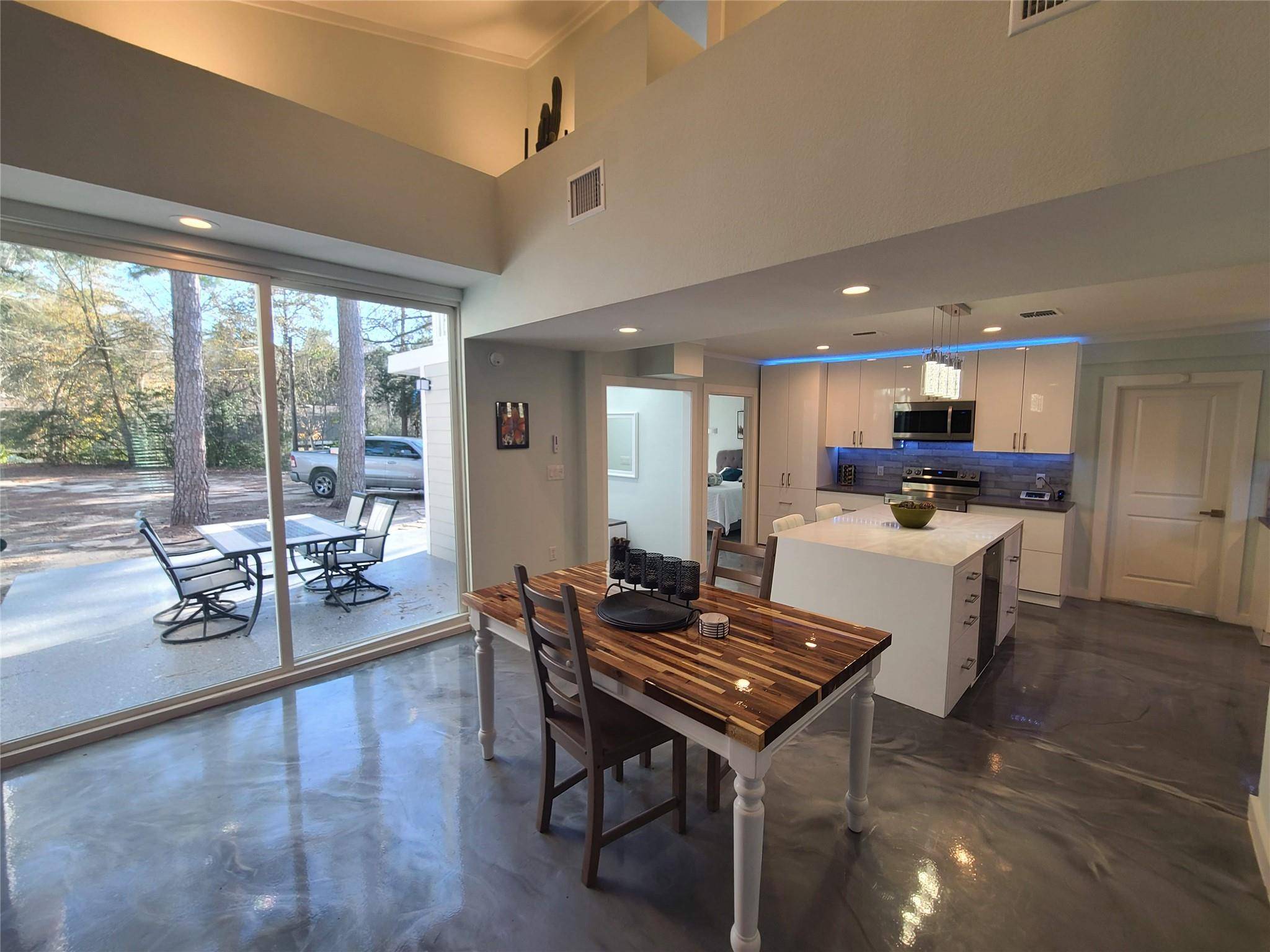 Bastrop, TX 78602,372 Plum ST