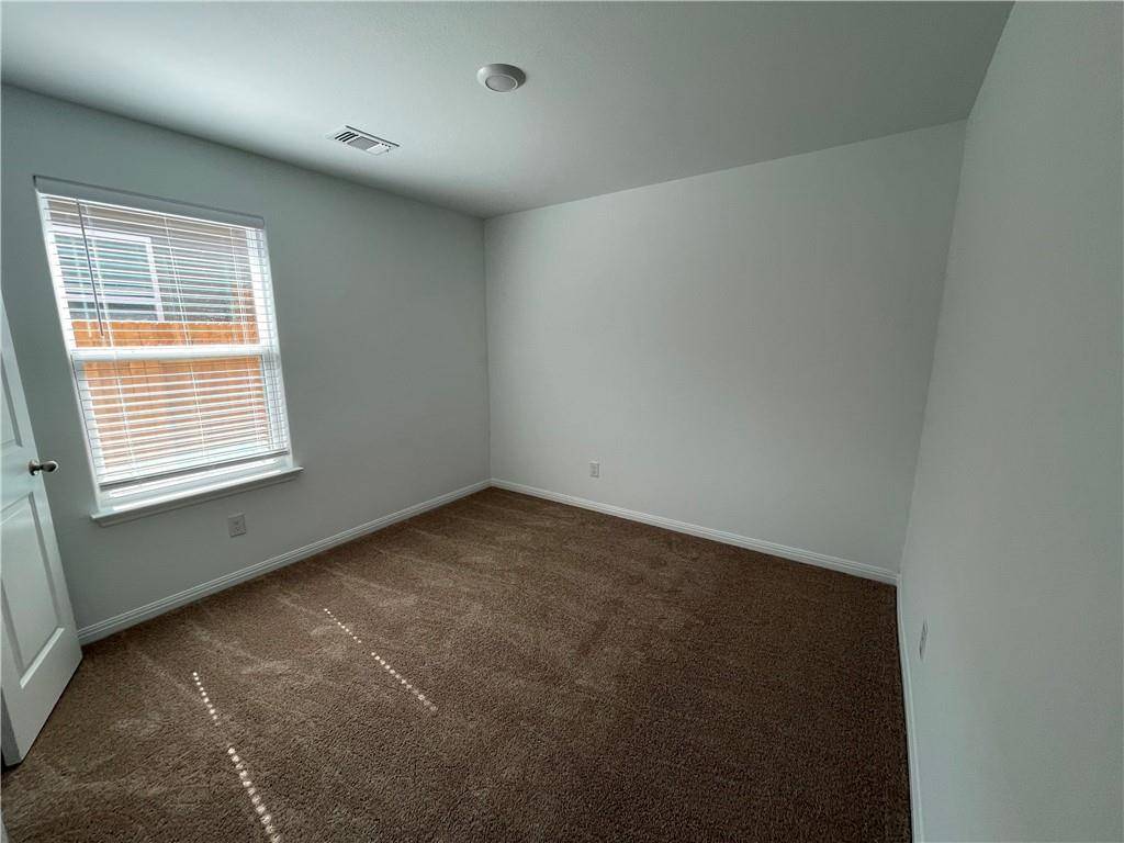 Jarrell, TX 76537,120 Fairfax LN