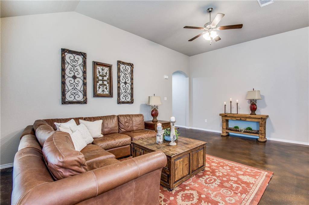 Seguin, TX 78155,1112 Renee Way