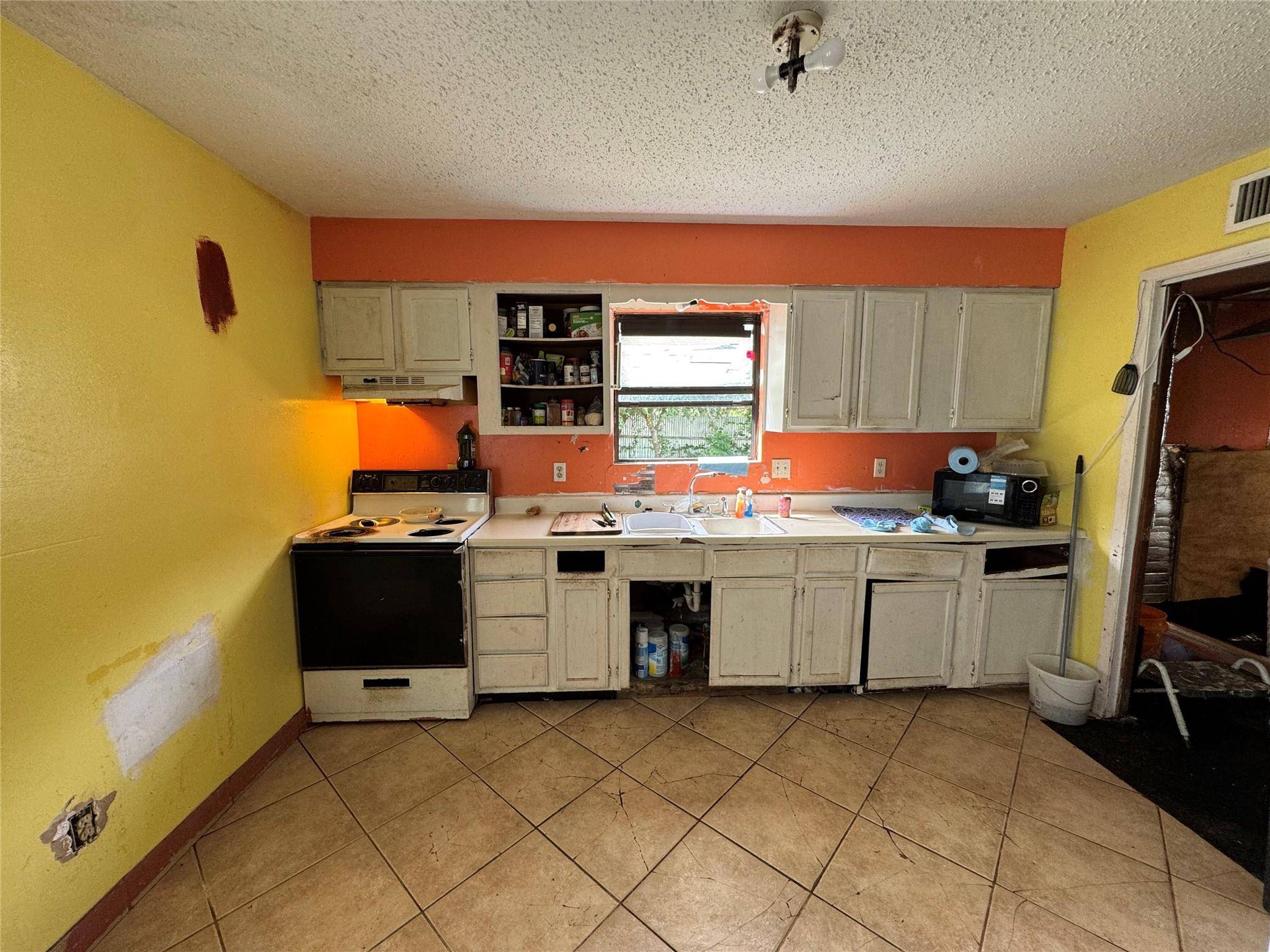 Bertram, TX 78605,574 Eastern Ave