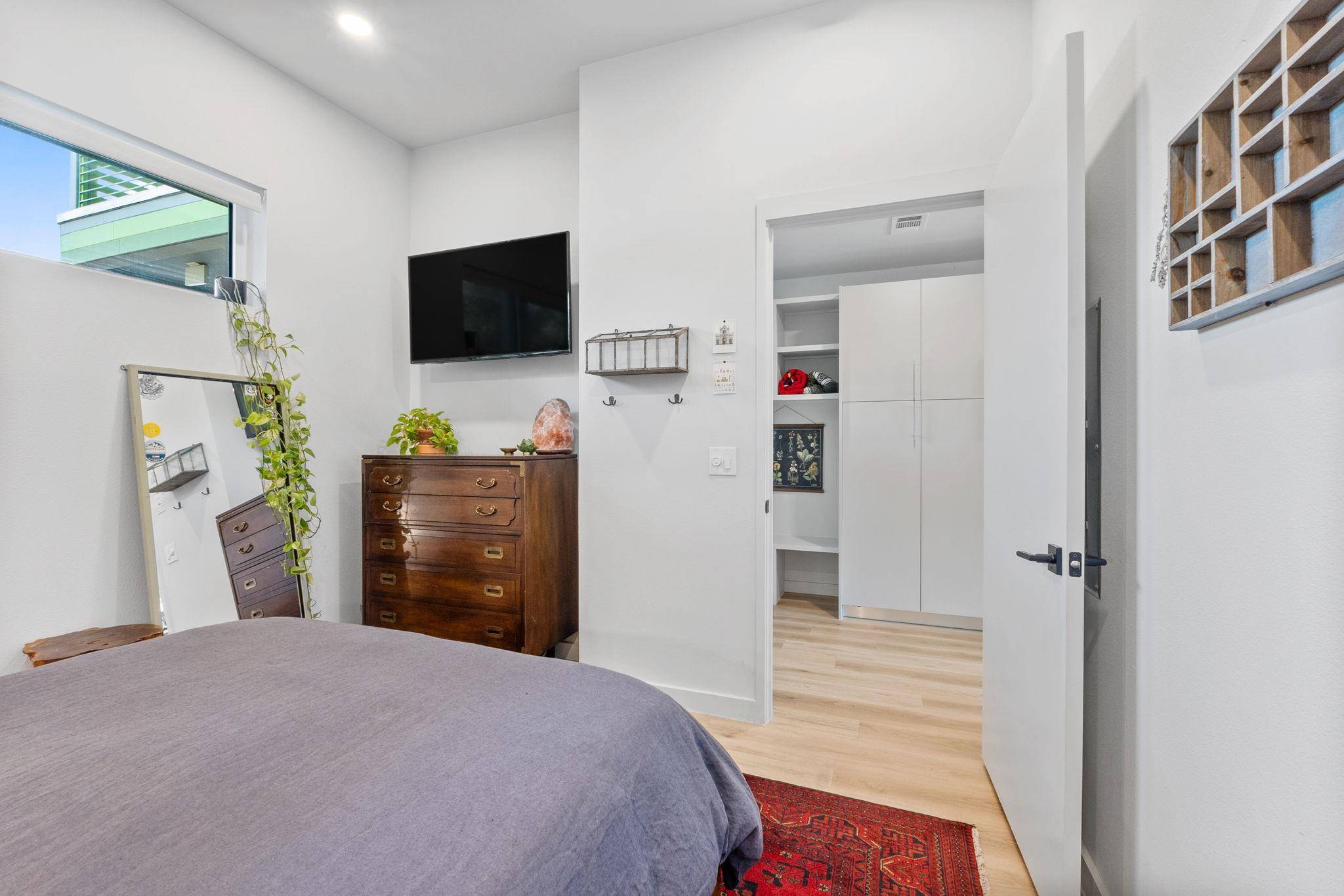 Austin, TX 78704,4004 Banister LN #105