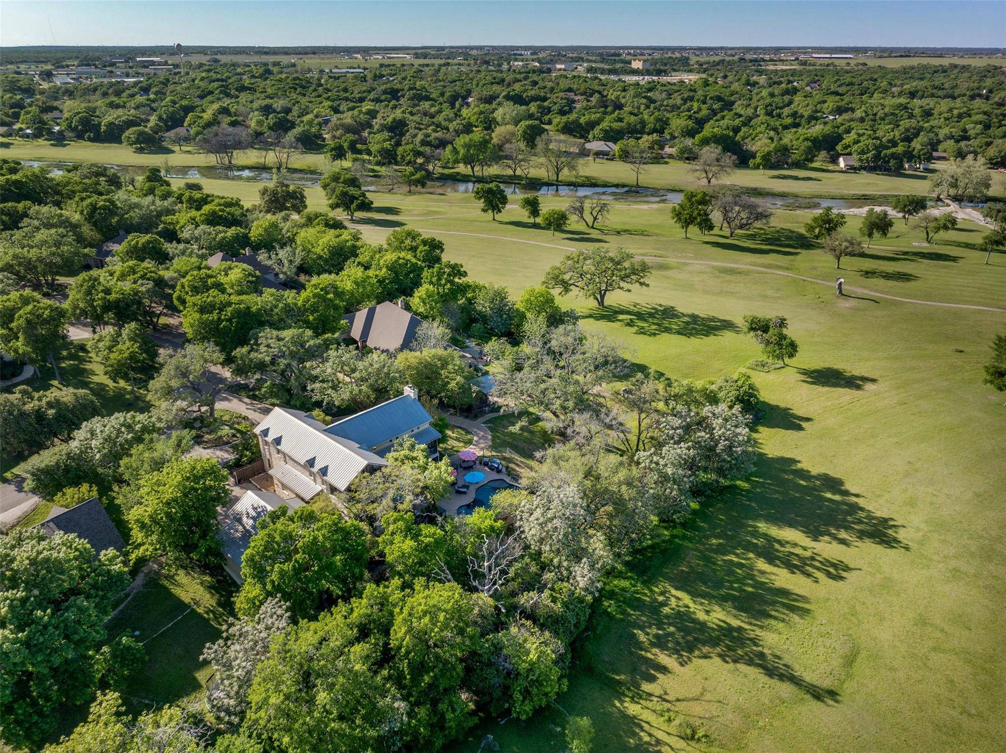 Salado, TX 76571,913 Southridge RD