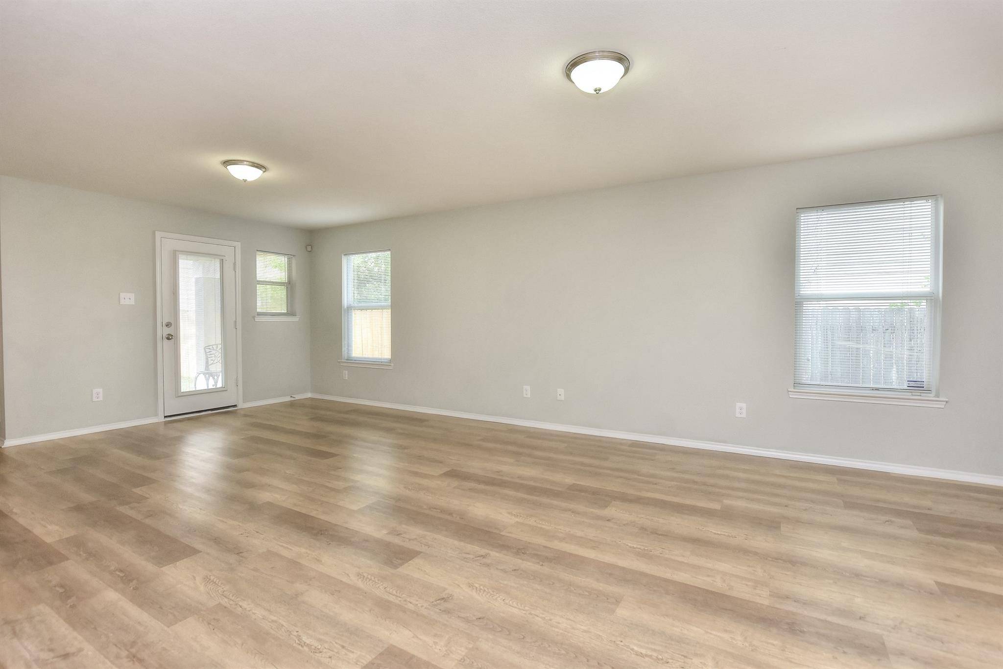Georgetown, TX 78626,2206 Weiss LN