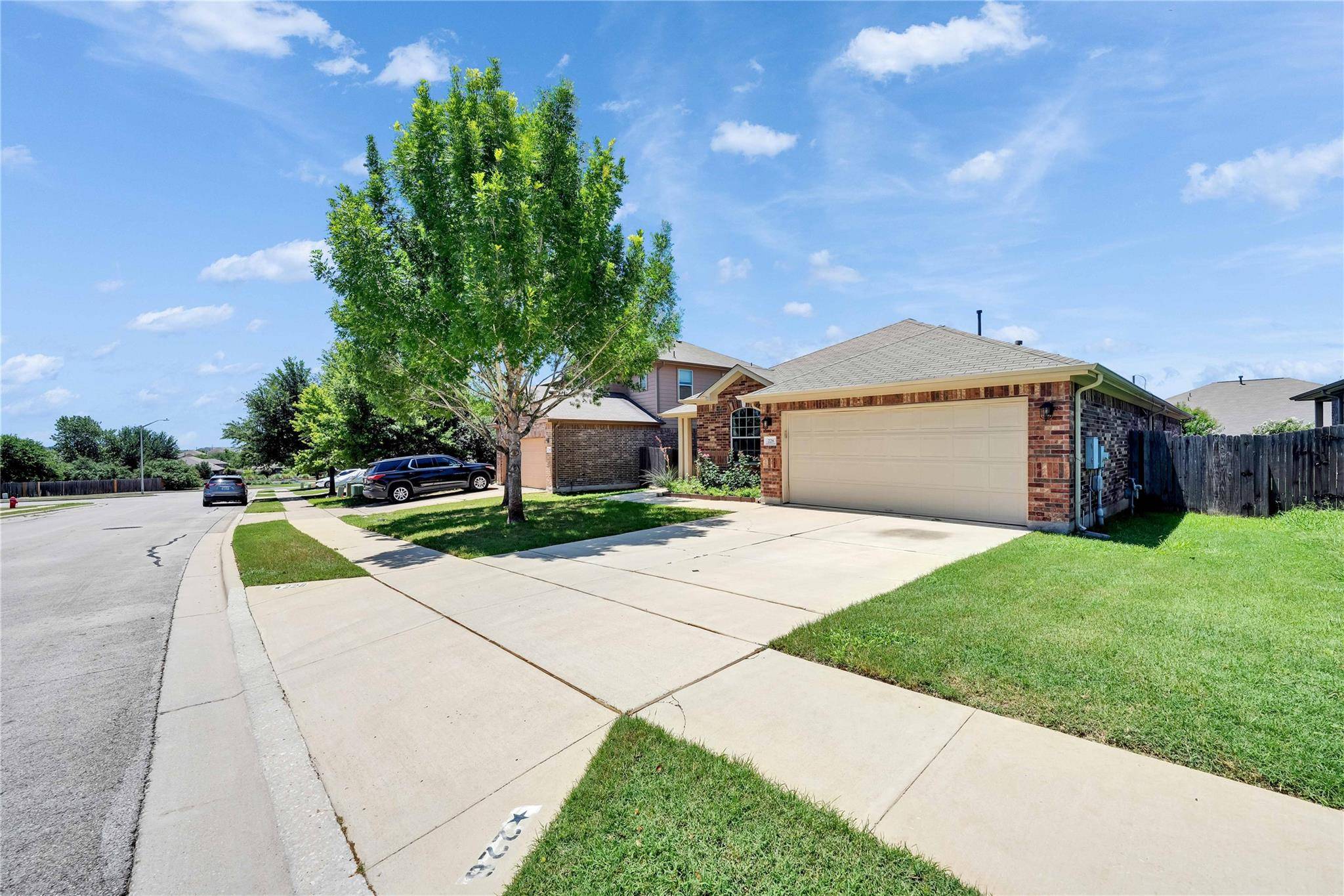 Buda, TX 78610,228 Lavender LN