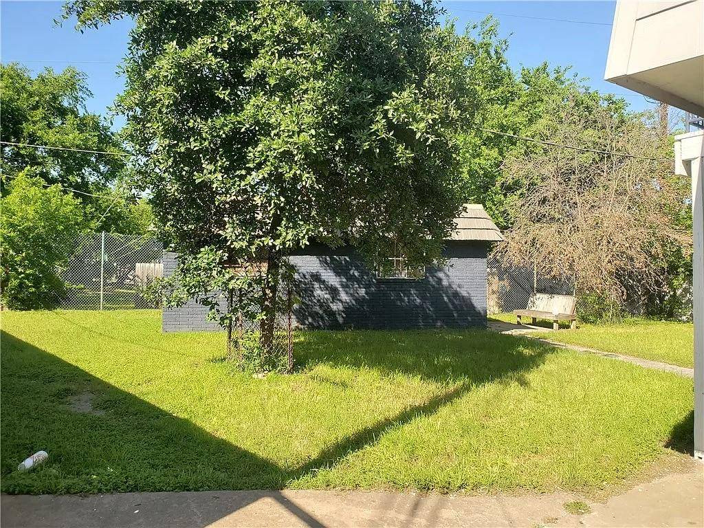 Austin, TX 78752,302 Carmen CT #130