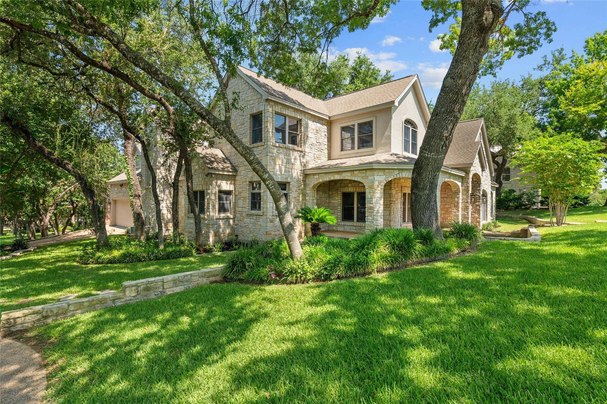 Austin, TX 78746,2928 Chatelaine DR