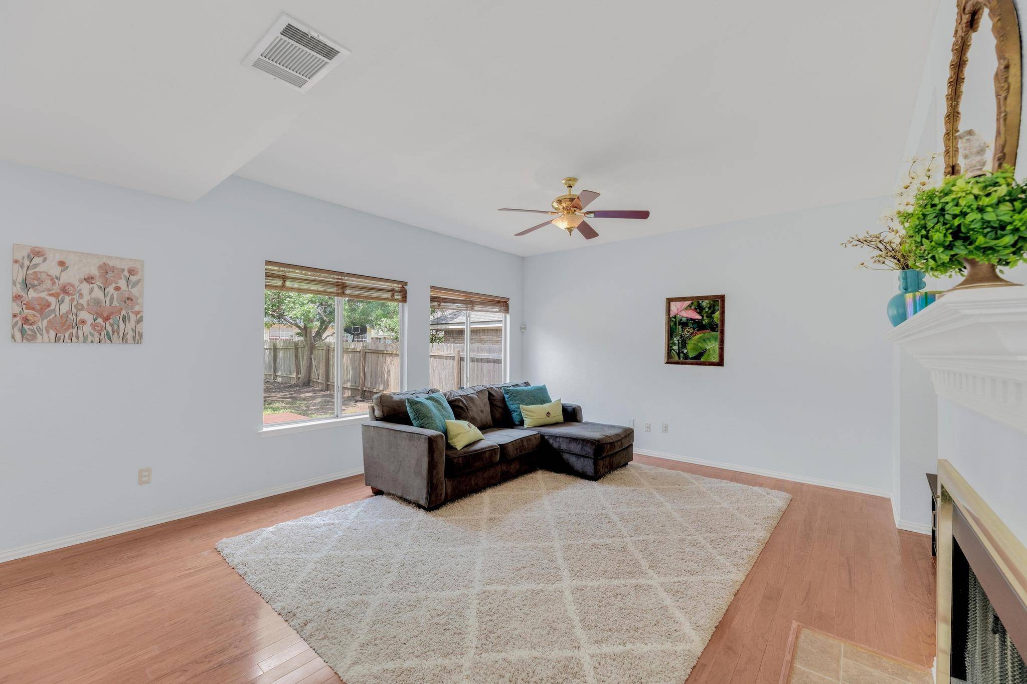 Round Rock, TX 78681,16914 Dorman DR