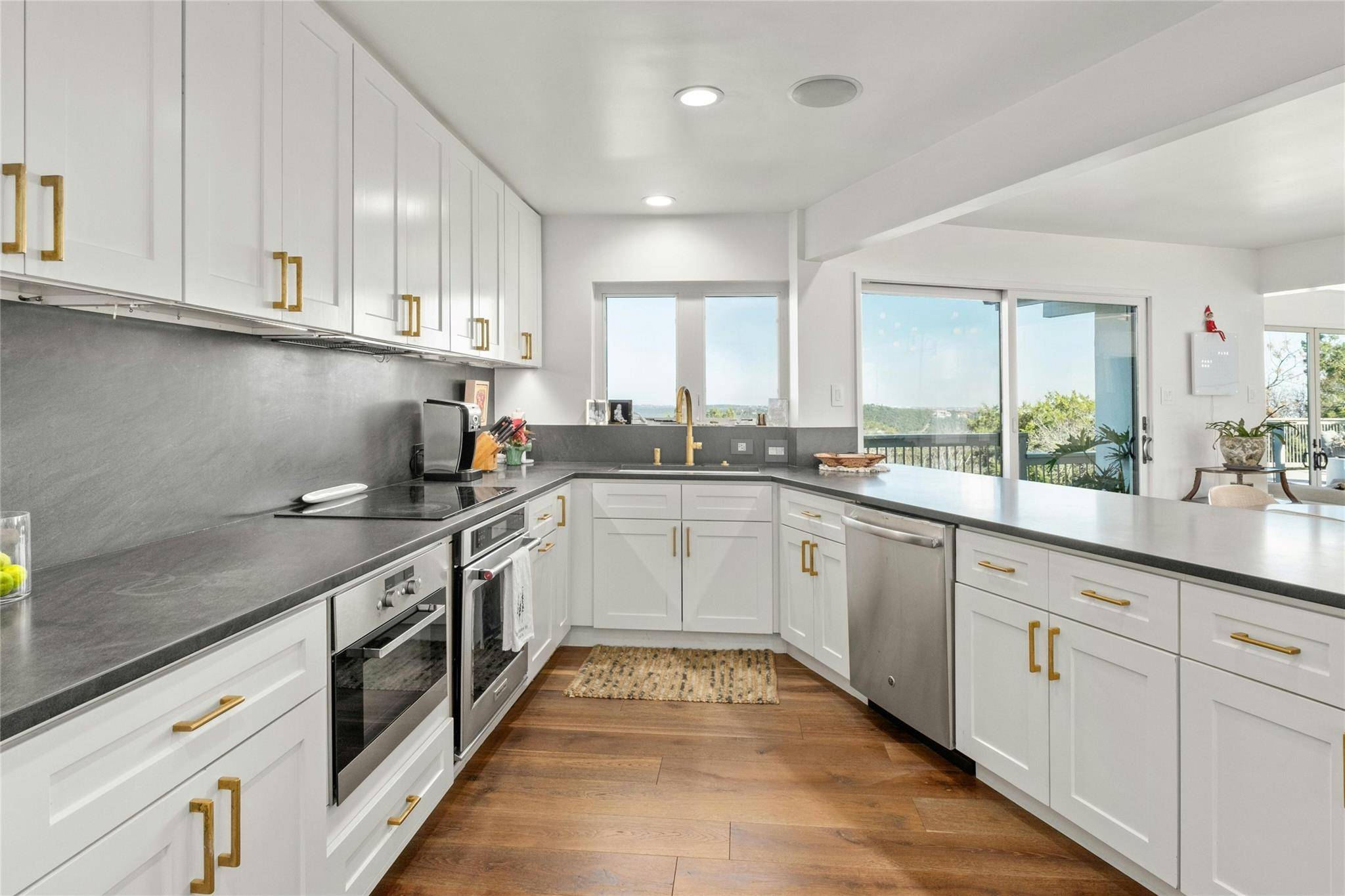 West Lake Hills, TX 78746,1000 Redbud TRL