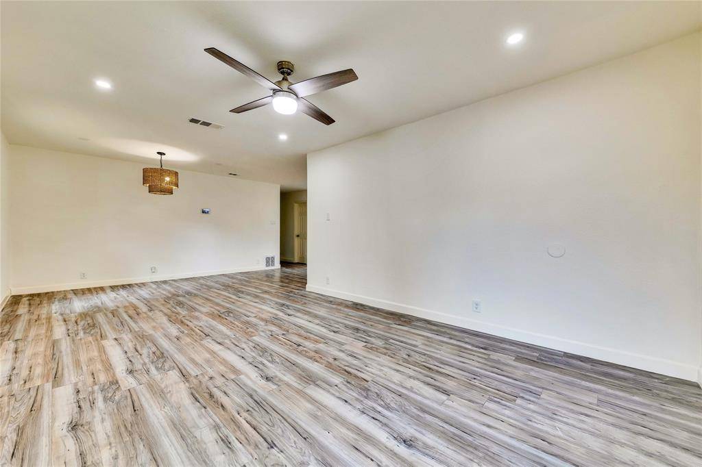 Austin, TX 78744,6807 Trendal LN