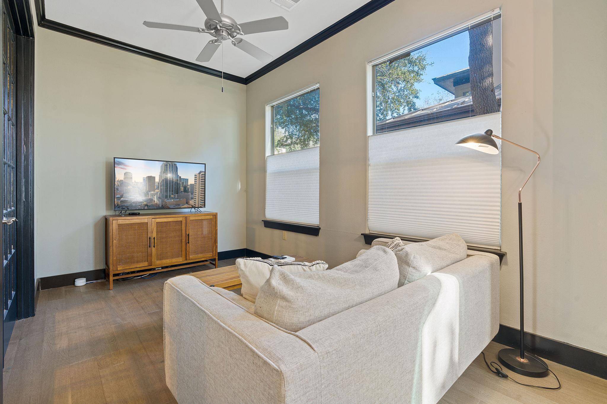 Austin, TX 78704,2216 Thornton RD #211
